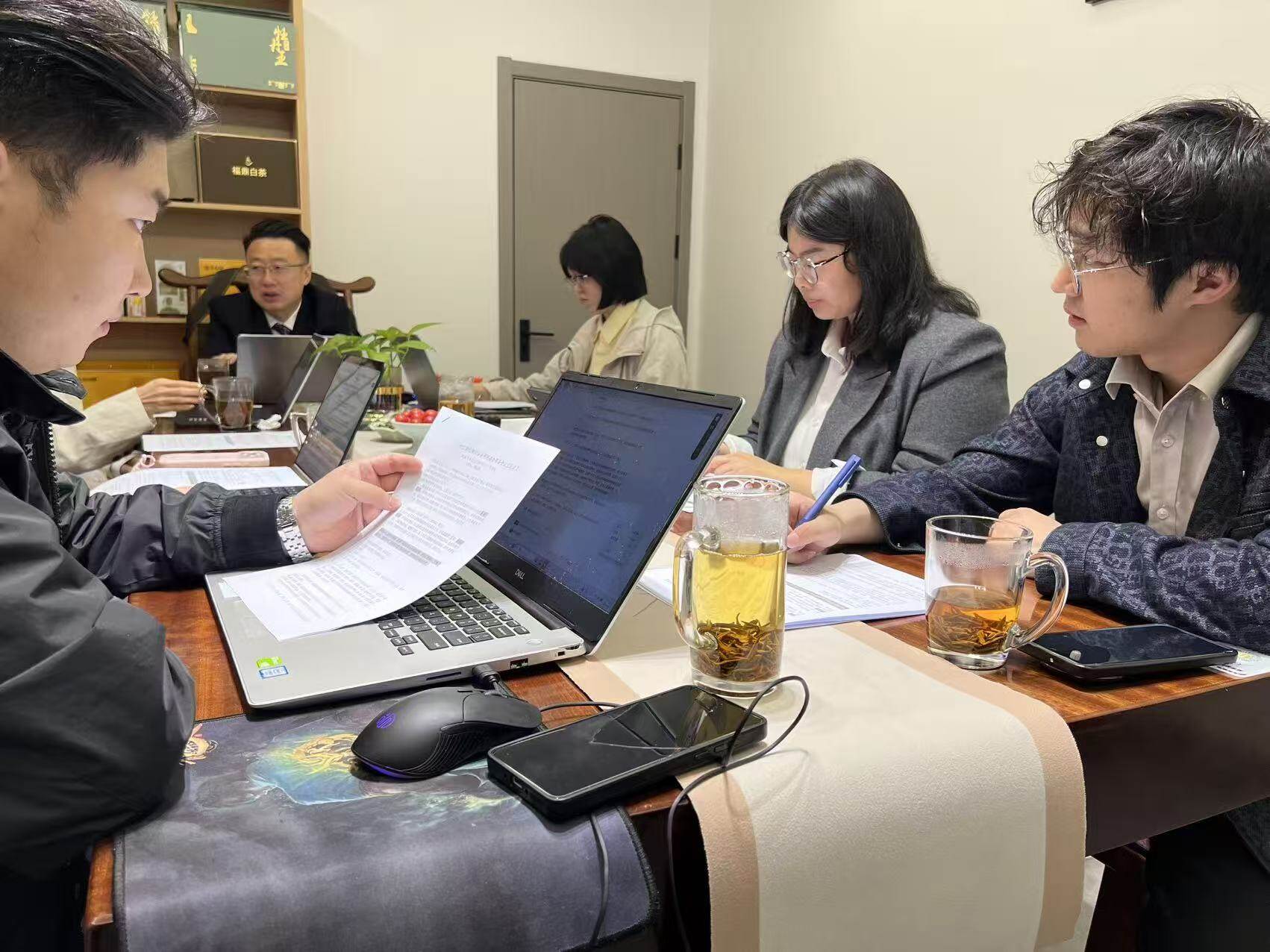 界分罪与非罪、此罪与彼罪——群恒律师深度评析许家印涉集资犯罪案