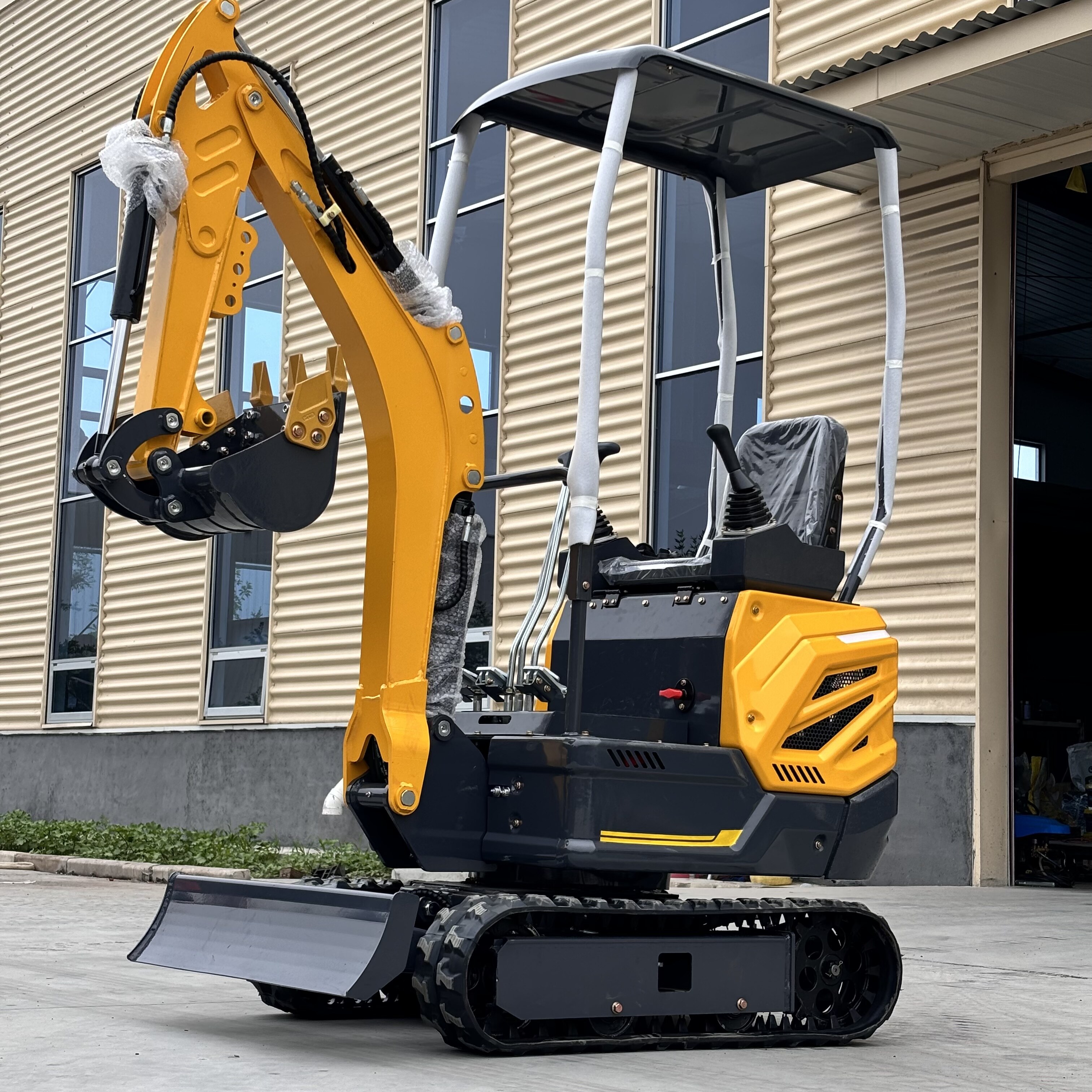 Mini Excavator - Side View
