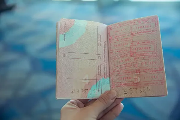 Your Easy Guide to China Travel Visas: 240-Hour Transit, Mutual Exemptions, and Tourist Visas