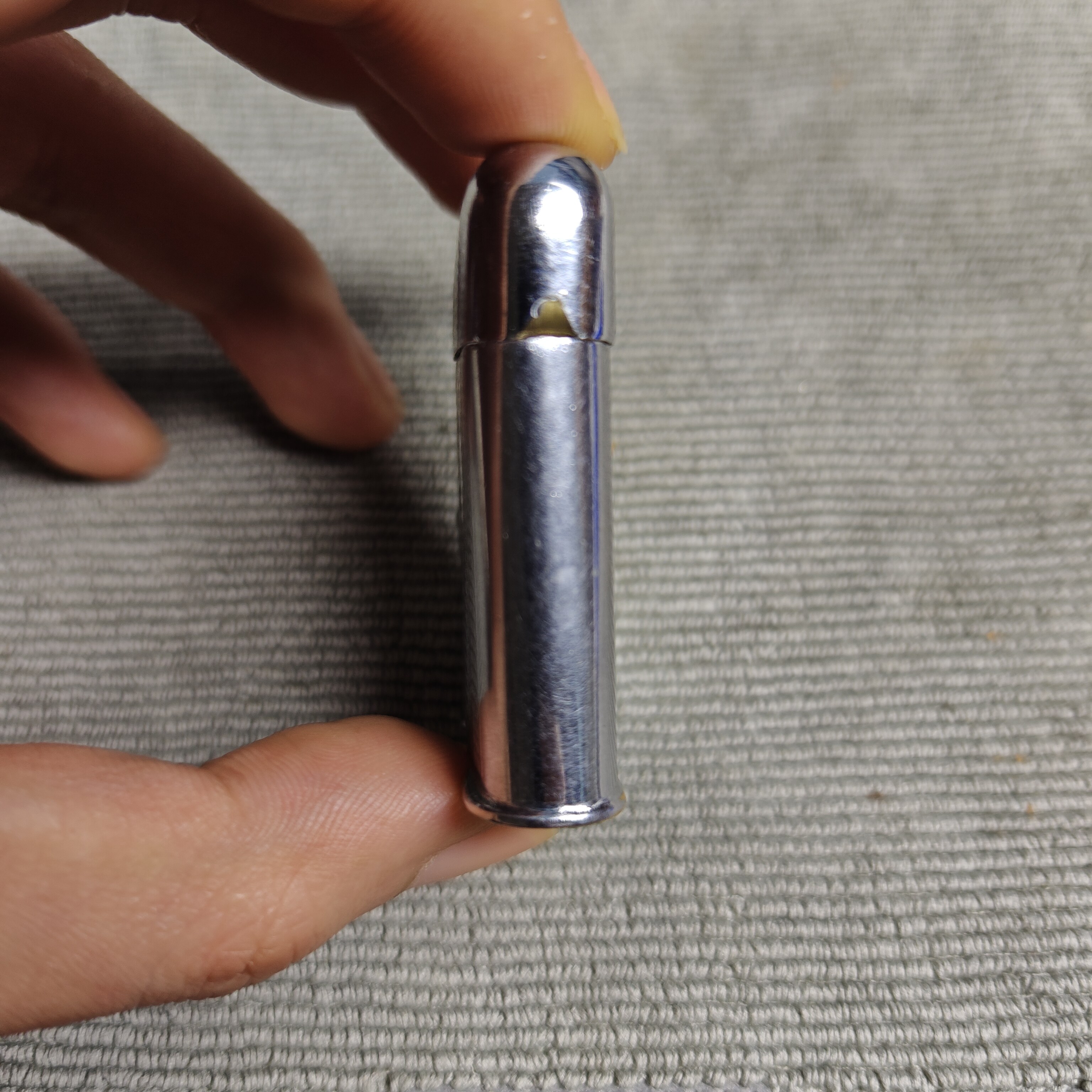 THORENS LUCKY Series Windproof Oil Lighter – Detail 3
