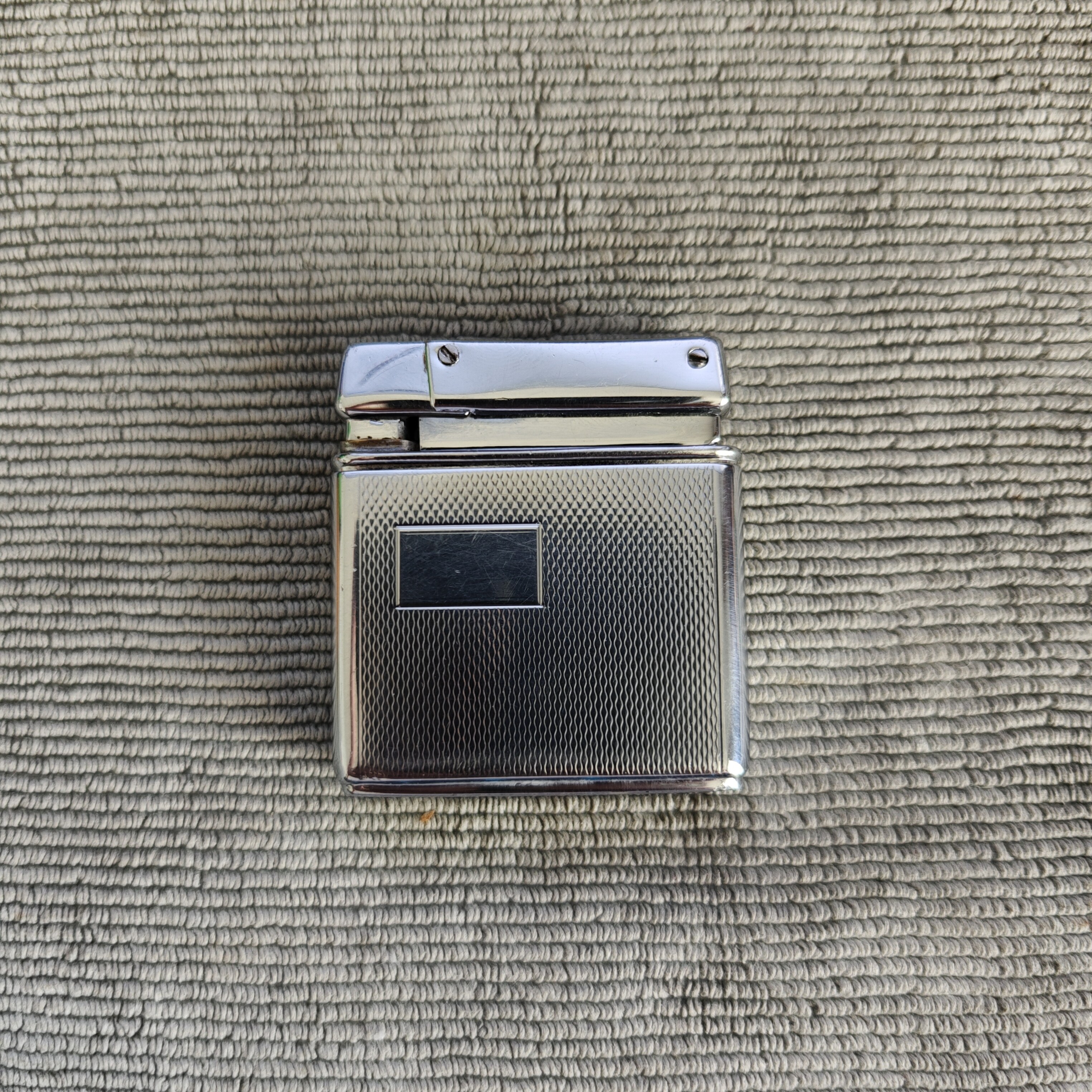 ROWENTA SNAP Series Automatic Lighter