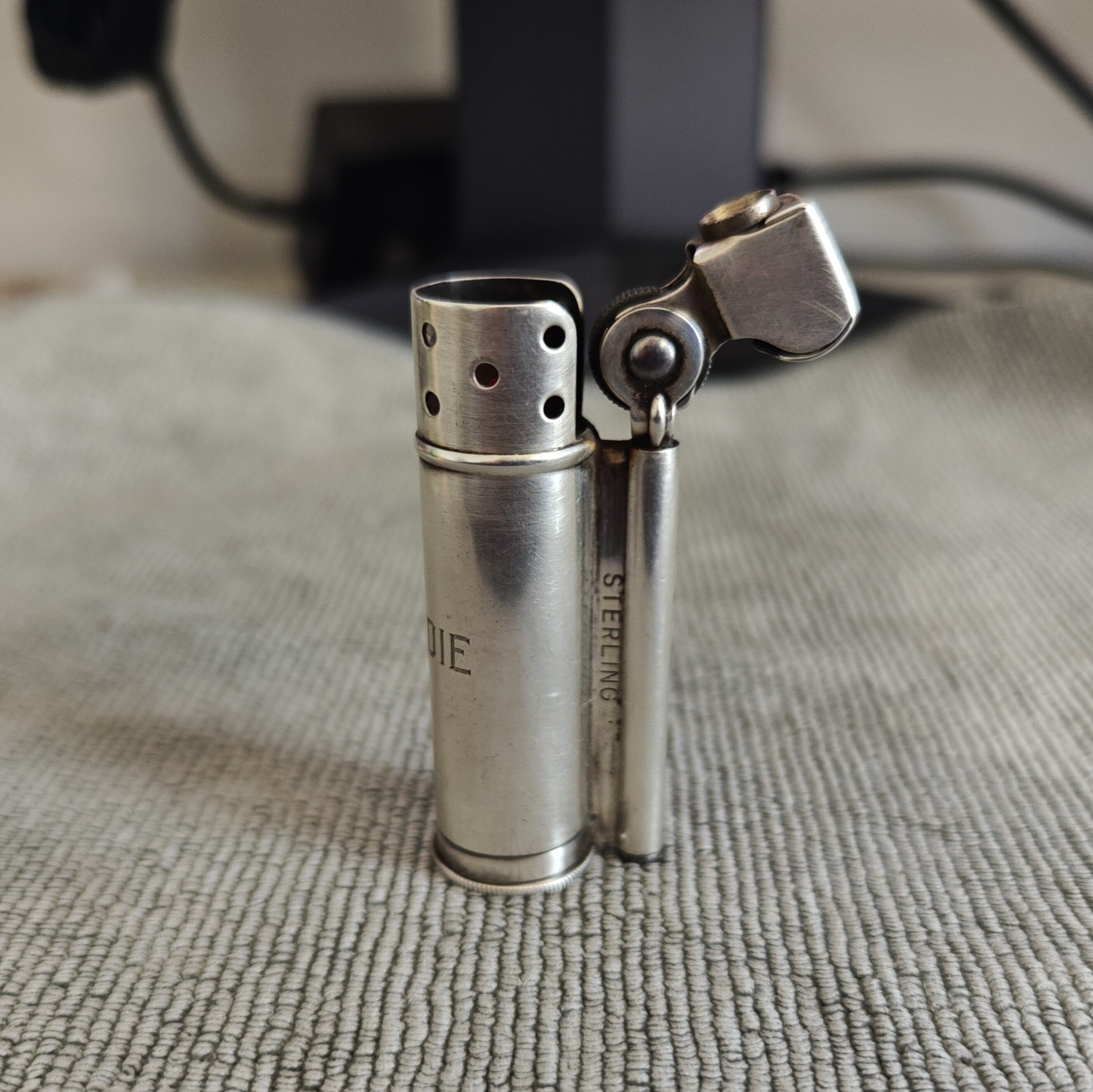 DUNHILL SERVICE Collection Sterling Silver Trench Lighter Detail 4