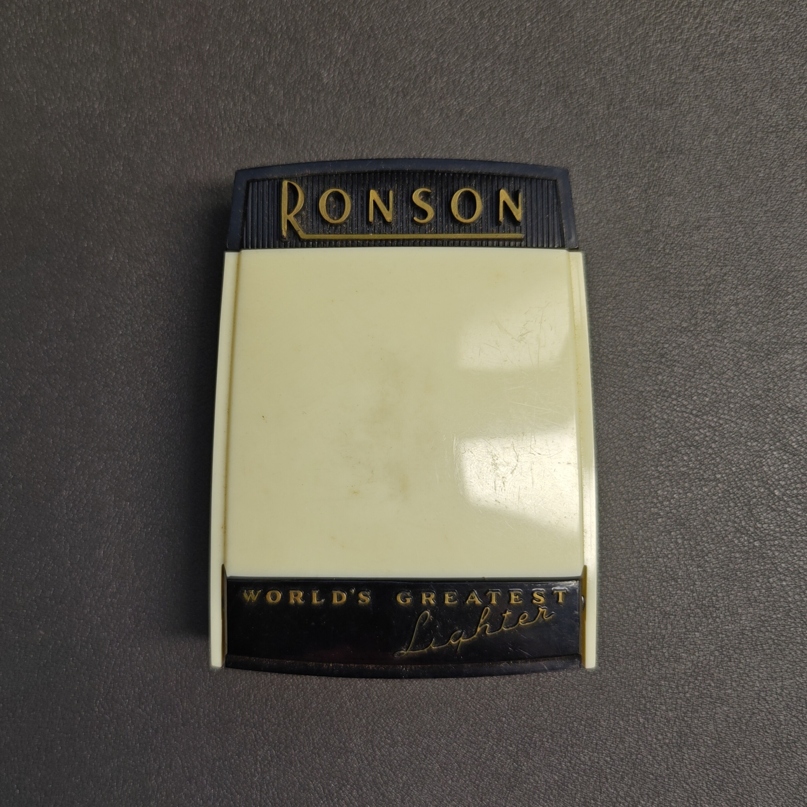 Ronson Adonis Lizard Skin Card Case Lighter - Detail 1