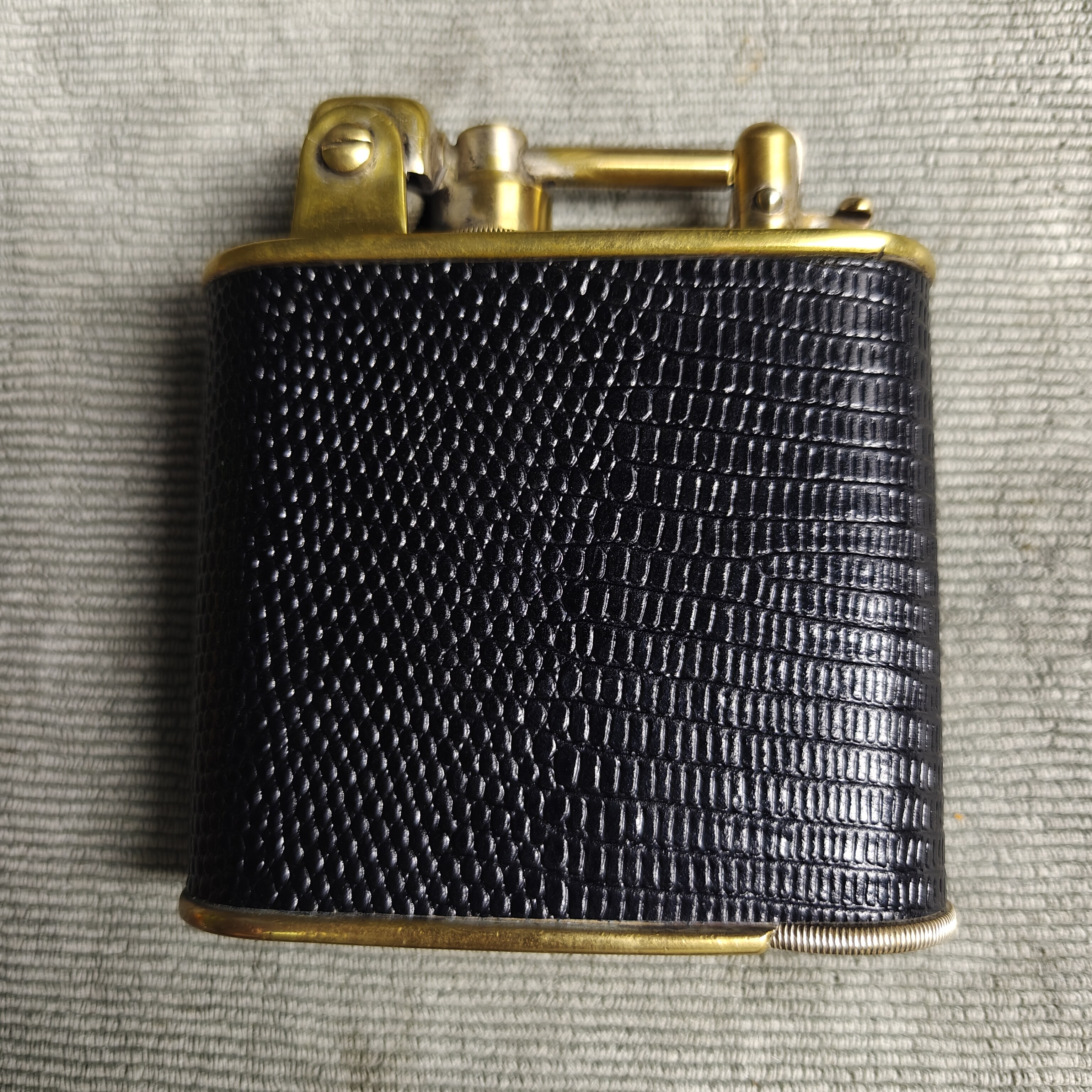 LANCEL Semi-Automatic Push-Button Table Lighter