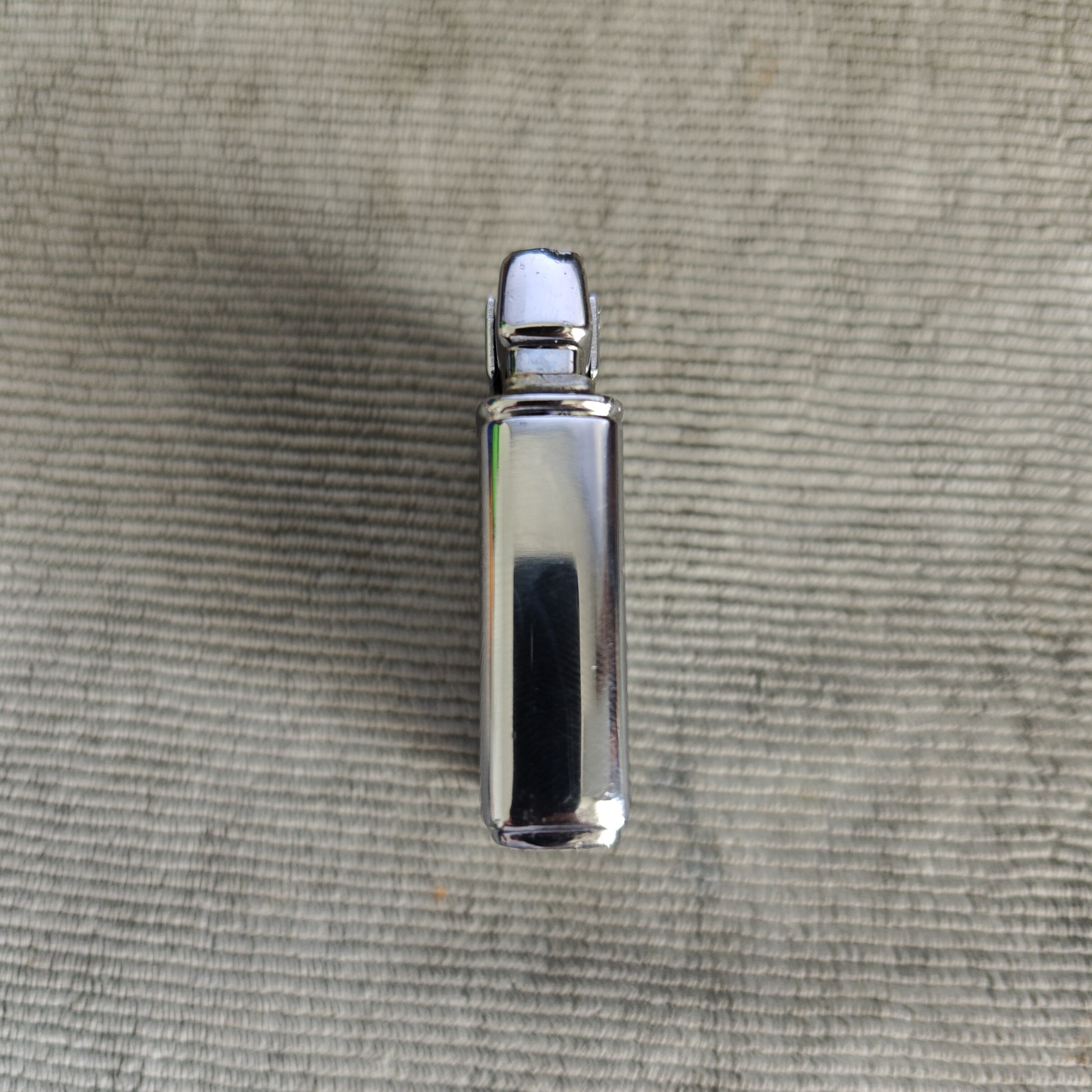 ROWENTA SNAP Series Automatic Gas Lighter – Details 2