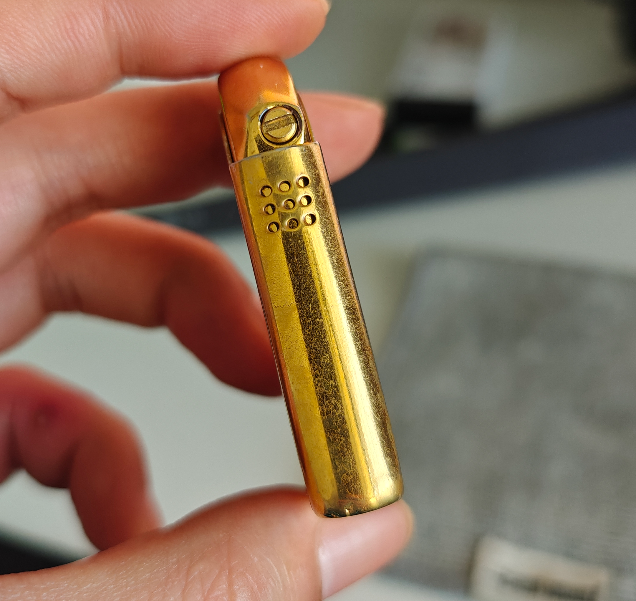 SPEED Gold-Plated Sunroof Mechanism Kerosene Lighter Detail 2