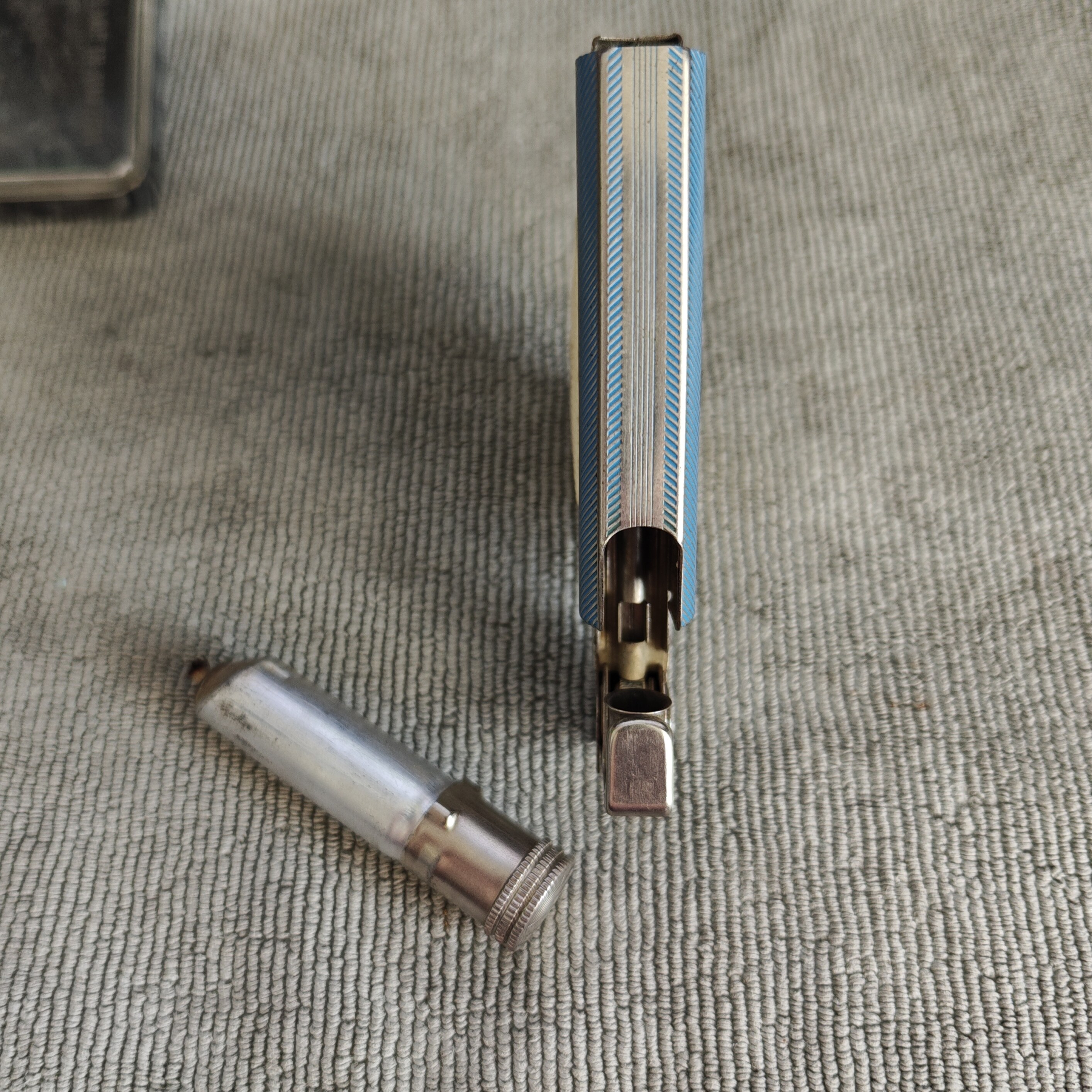 IMCO 6900GUNLITE Series Pistol-Style Fuel Lighter – Details 5