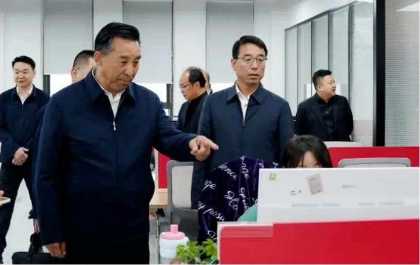 青海省海东市平安区考察团赴华商星耀集团考察洽谈