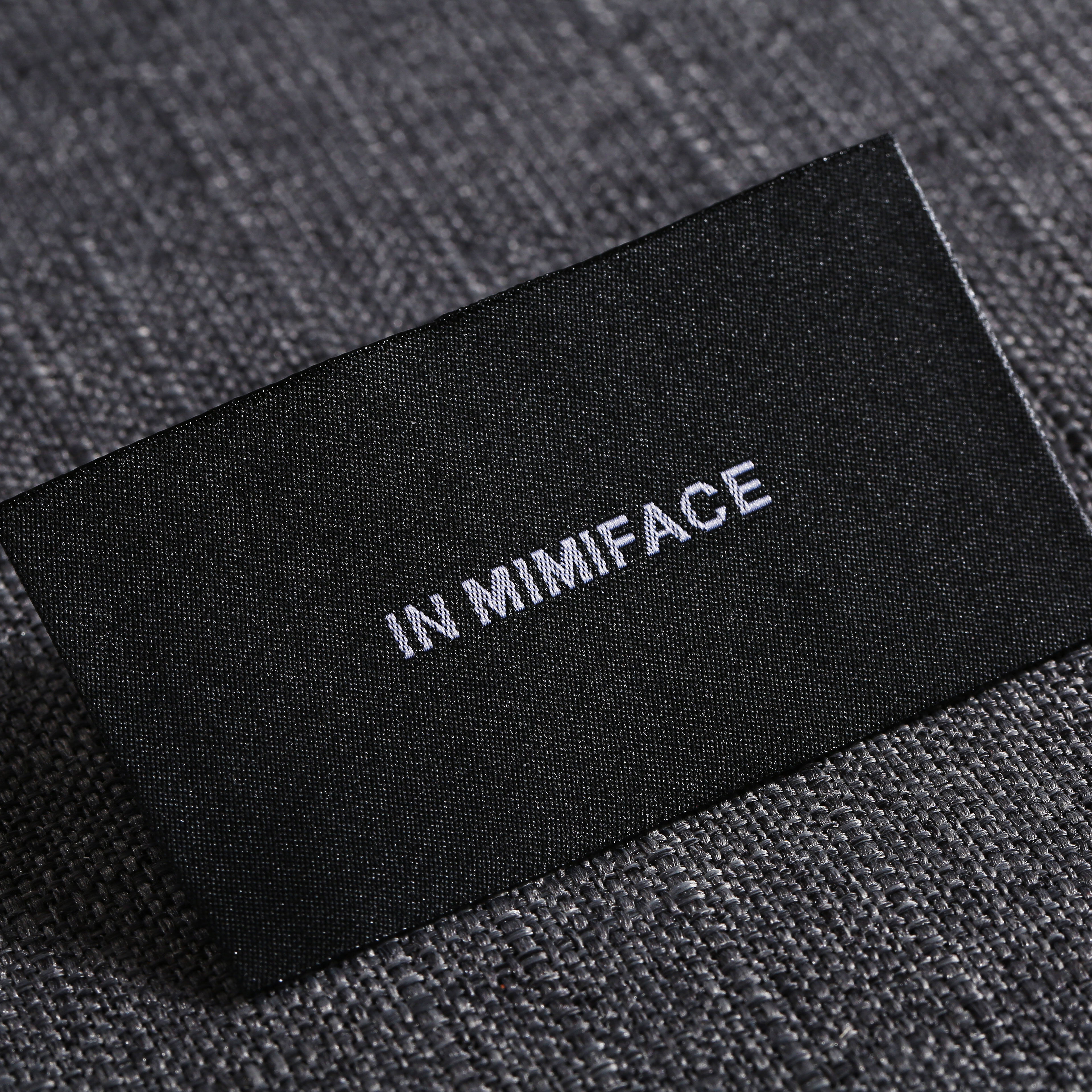 Flag Style Label