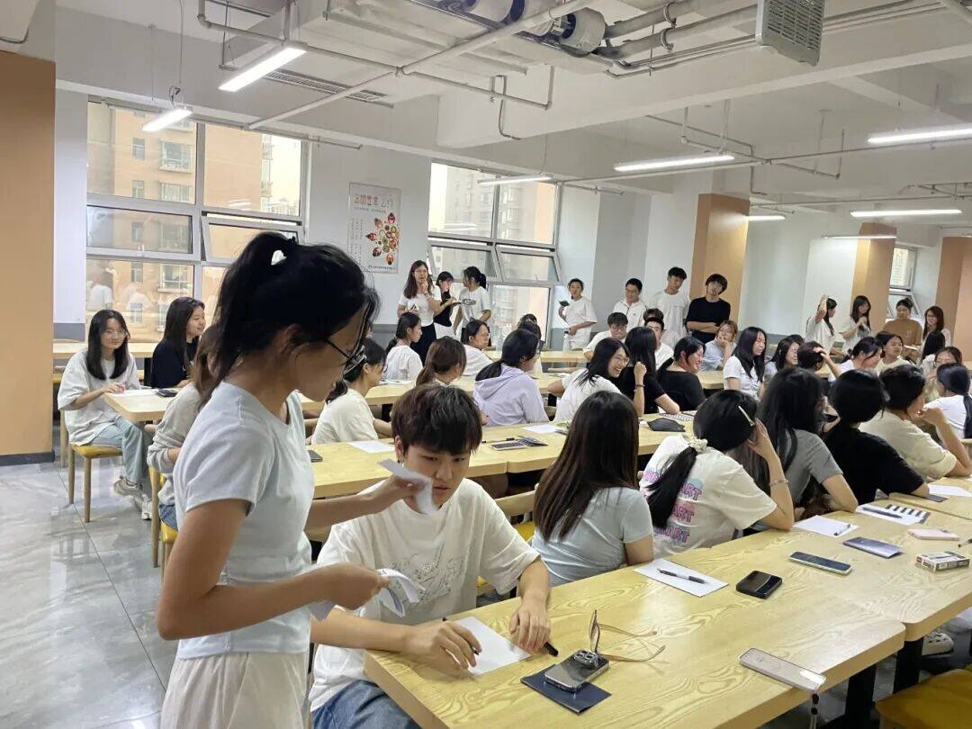 知识竞赛