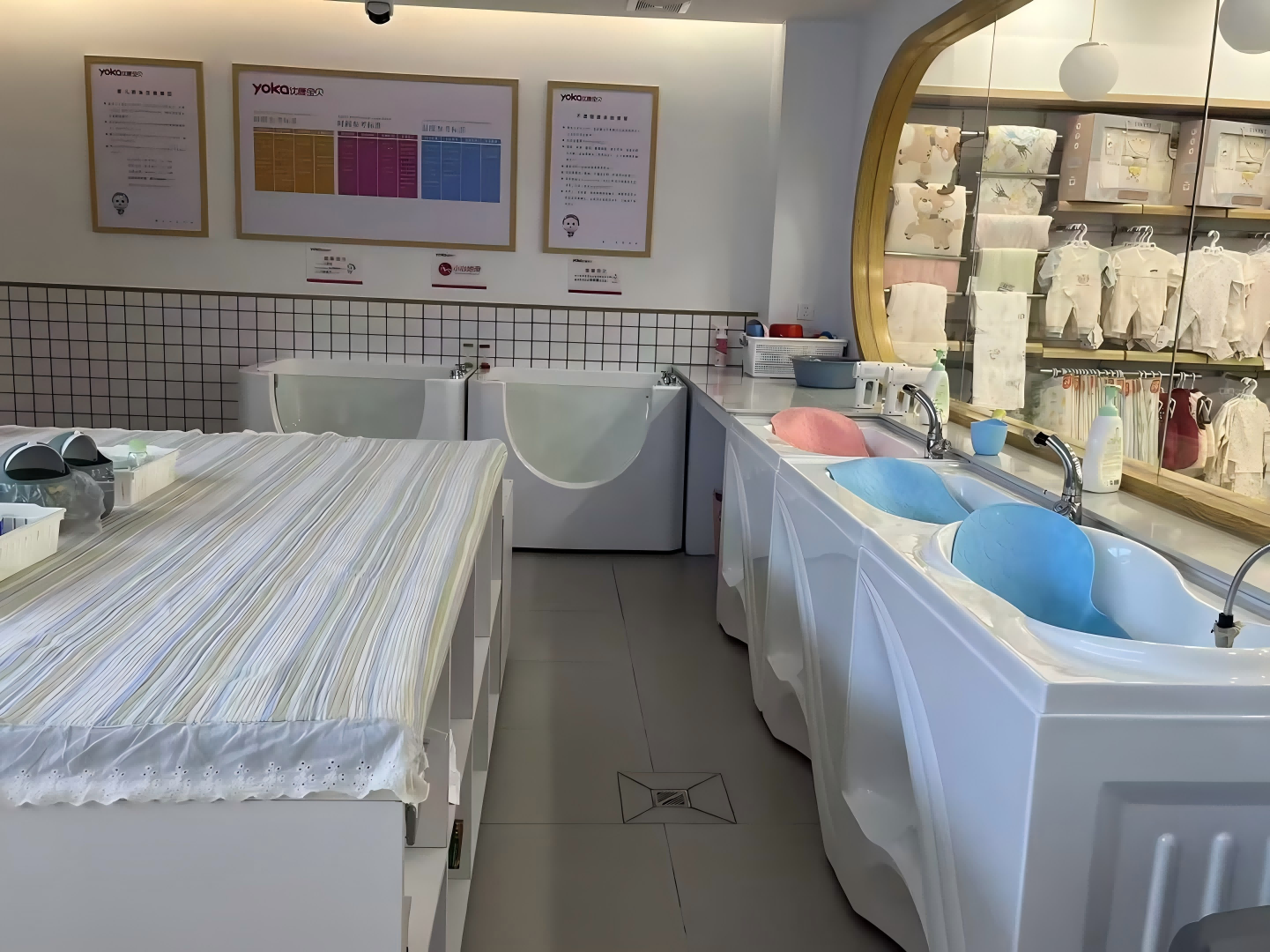 优康宝贝乡镇店-标准店内部环境