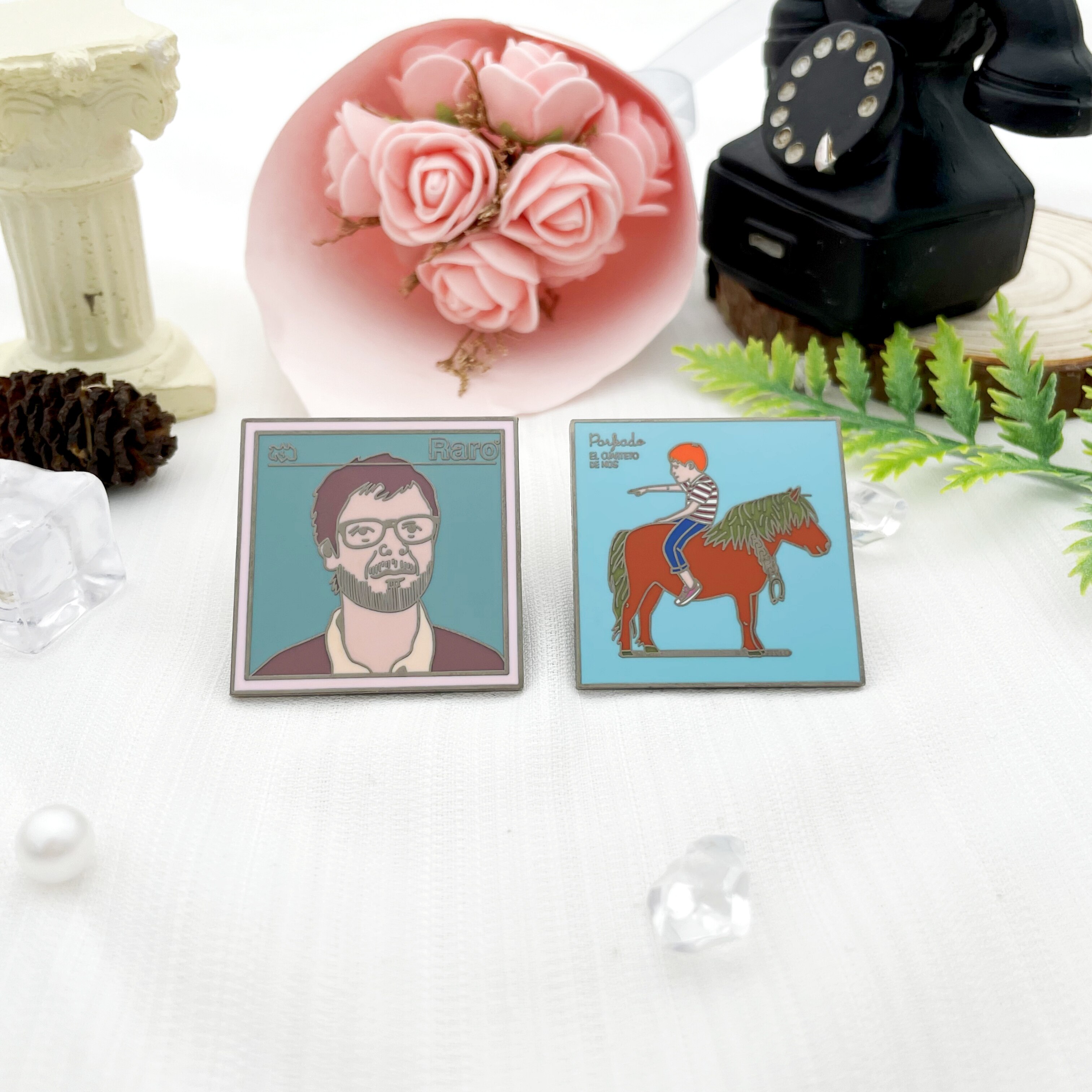 Raro Character Illustration Black Nickel Enamel-Style Square Pin