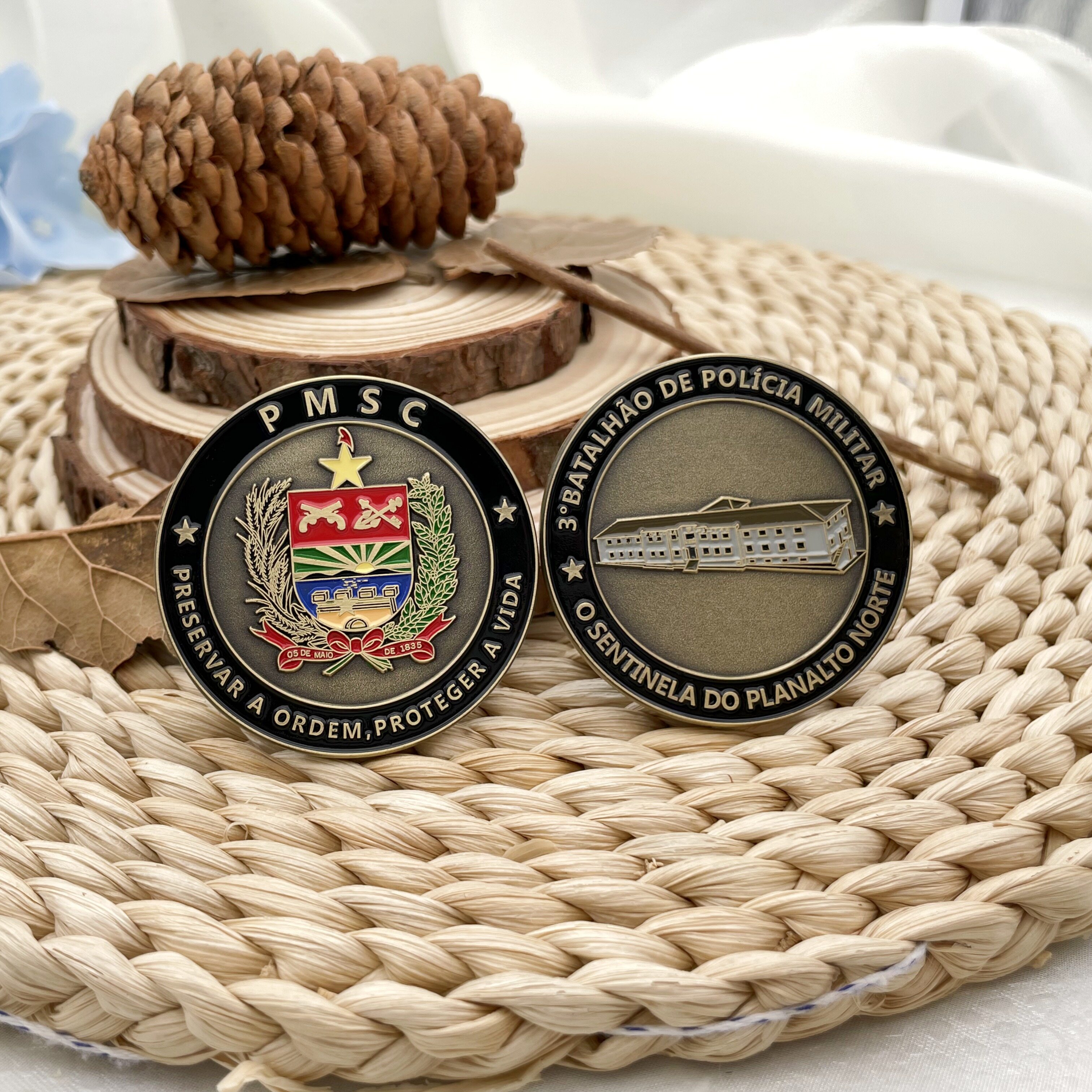 PMSC Shield Fortress Dual Pistol & Bow Commemorative Coin