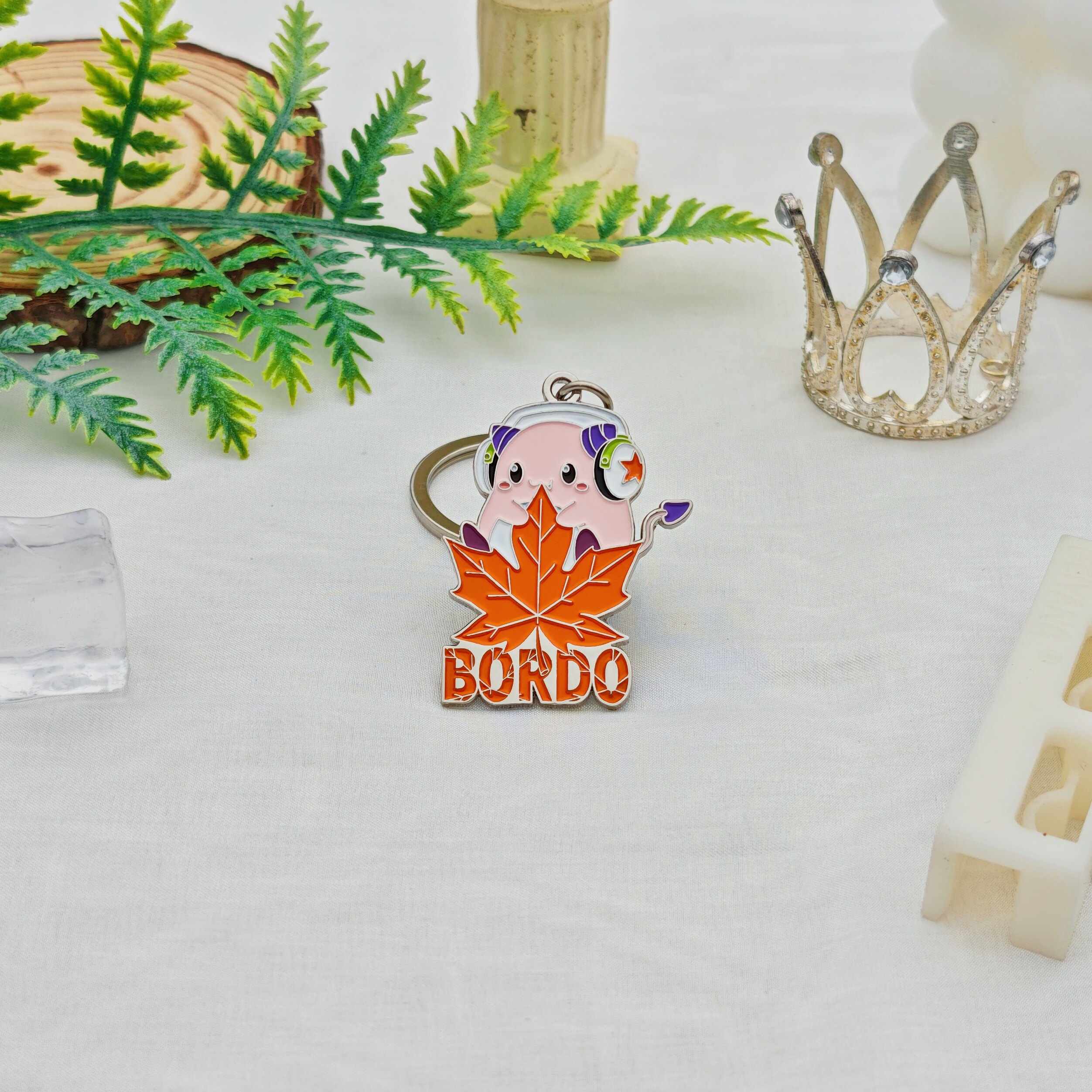 BORDO Cartoon Little Devil Maple Leaf Irregular Enamel Keychain