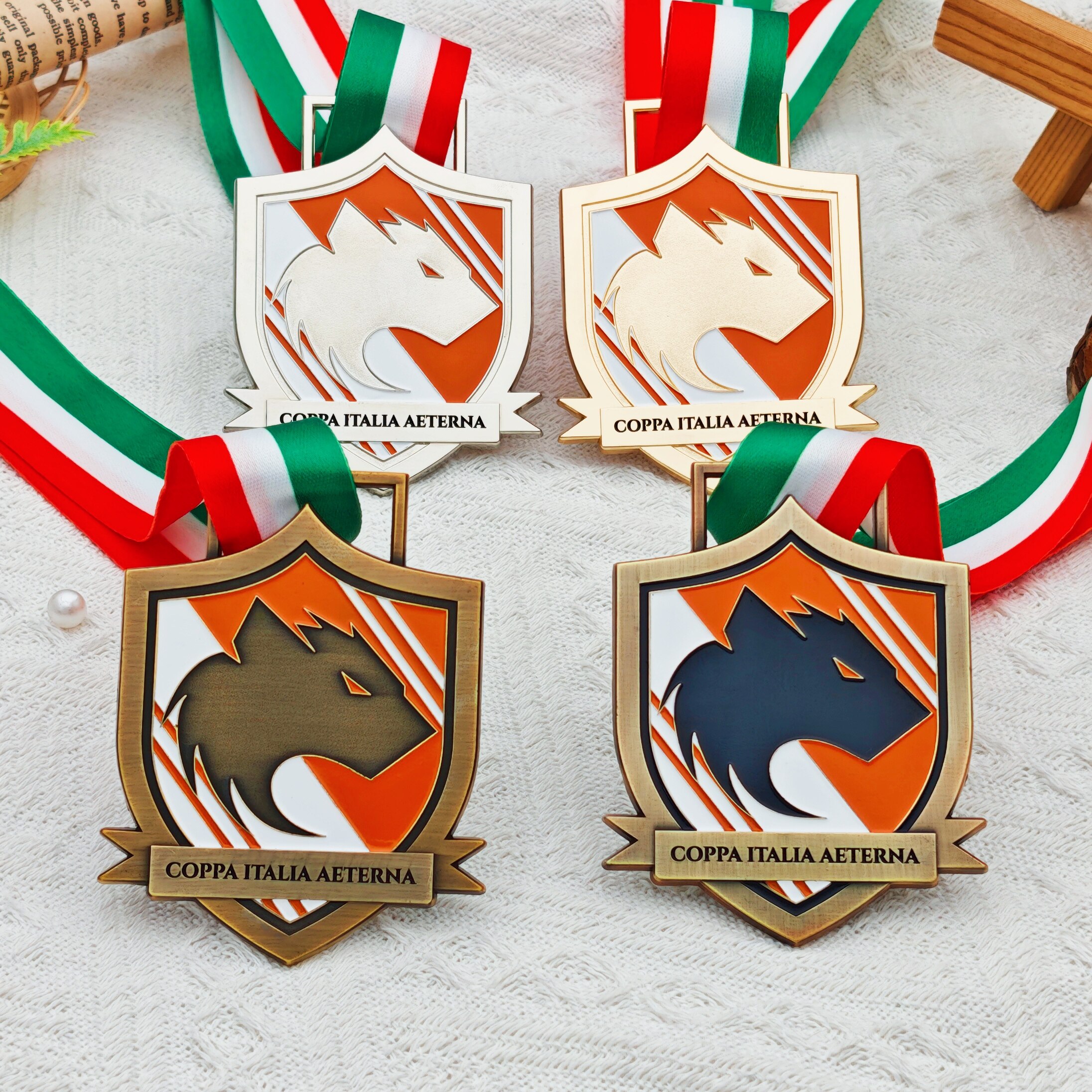 COPPA ITALIA AETERNA Wolf Shield Tiered Medal