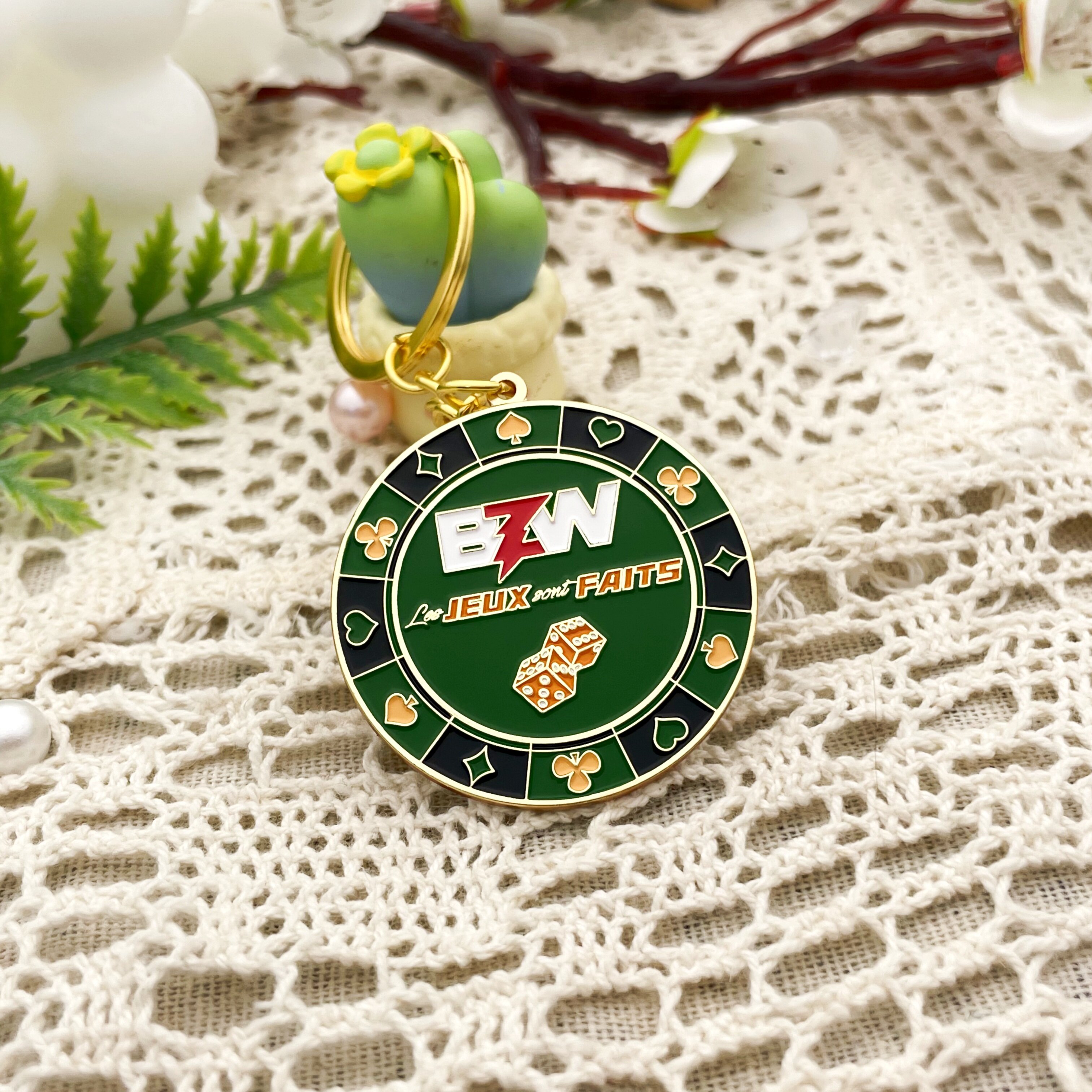 BZW JEUX FAITS Poker Dice Chips Round Keychain