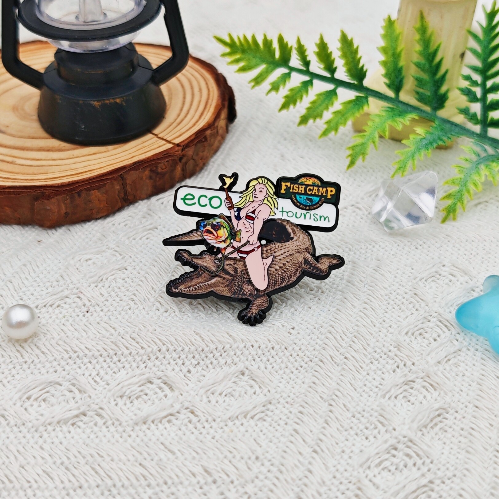 ECO FISH CAMP Alligator Girl Cutout Black-Plated Irregular Enamel Pin