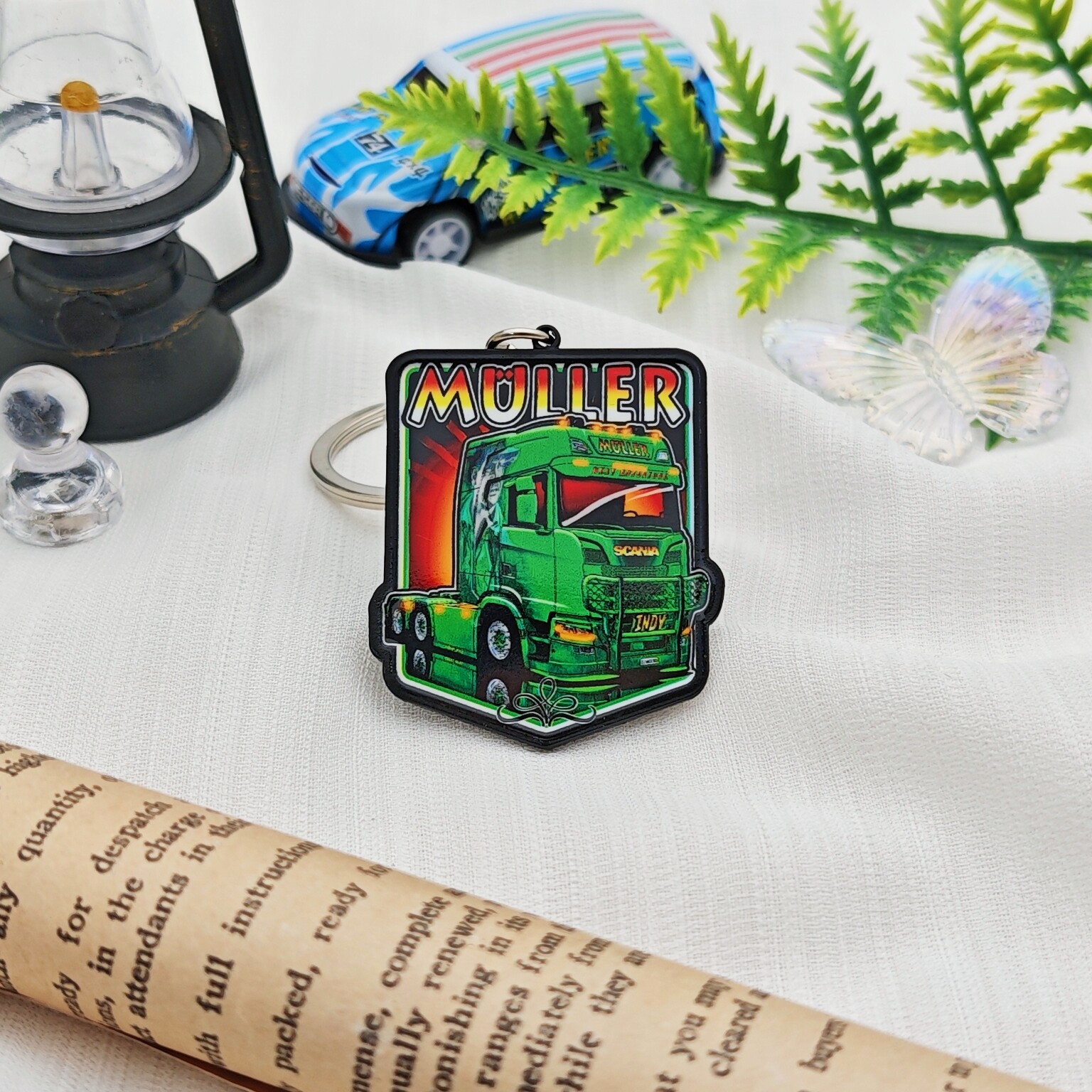 MÜLLER 绿色斯堪尼亚卡车染黑烤漆 UV 异形钥匙扣