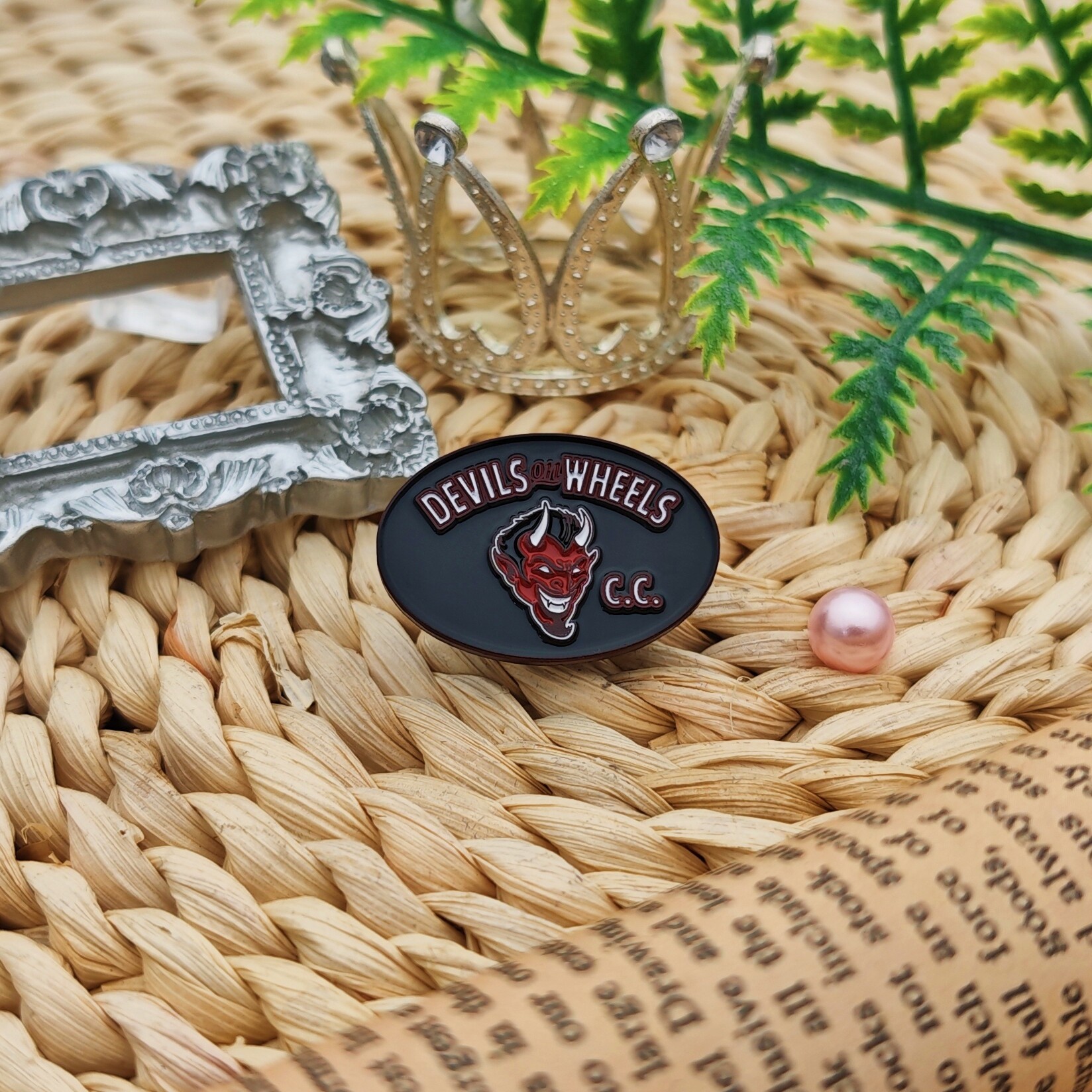 DEVILS on WHEELS Devil Head Oval Enamel Red Painted Badge