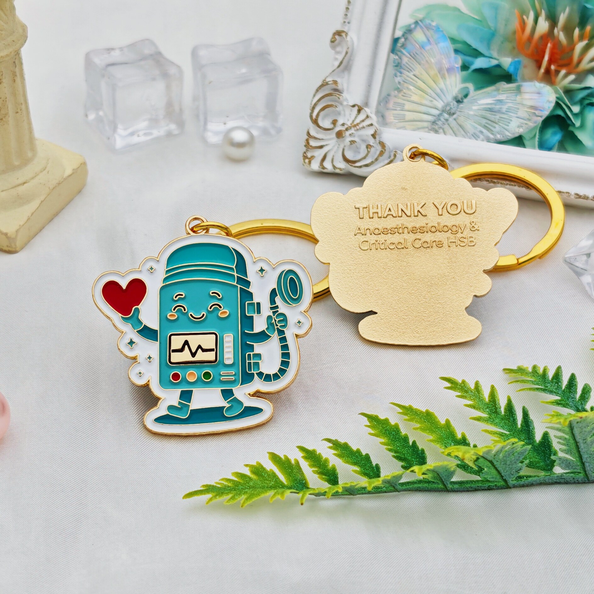 Ventilator Robot Heart Medical Cartoon Keychain