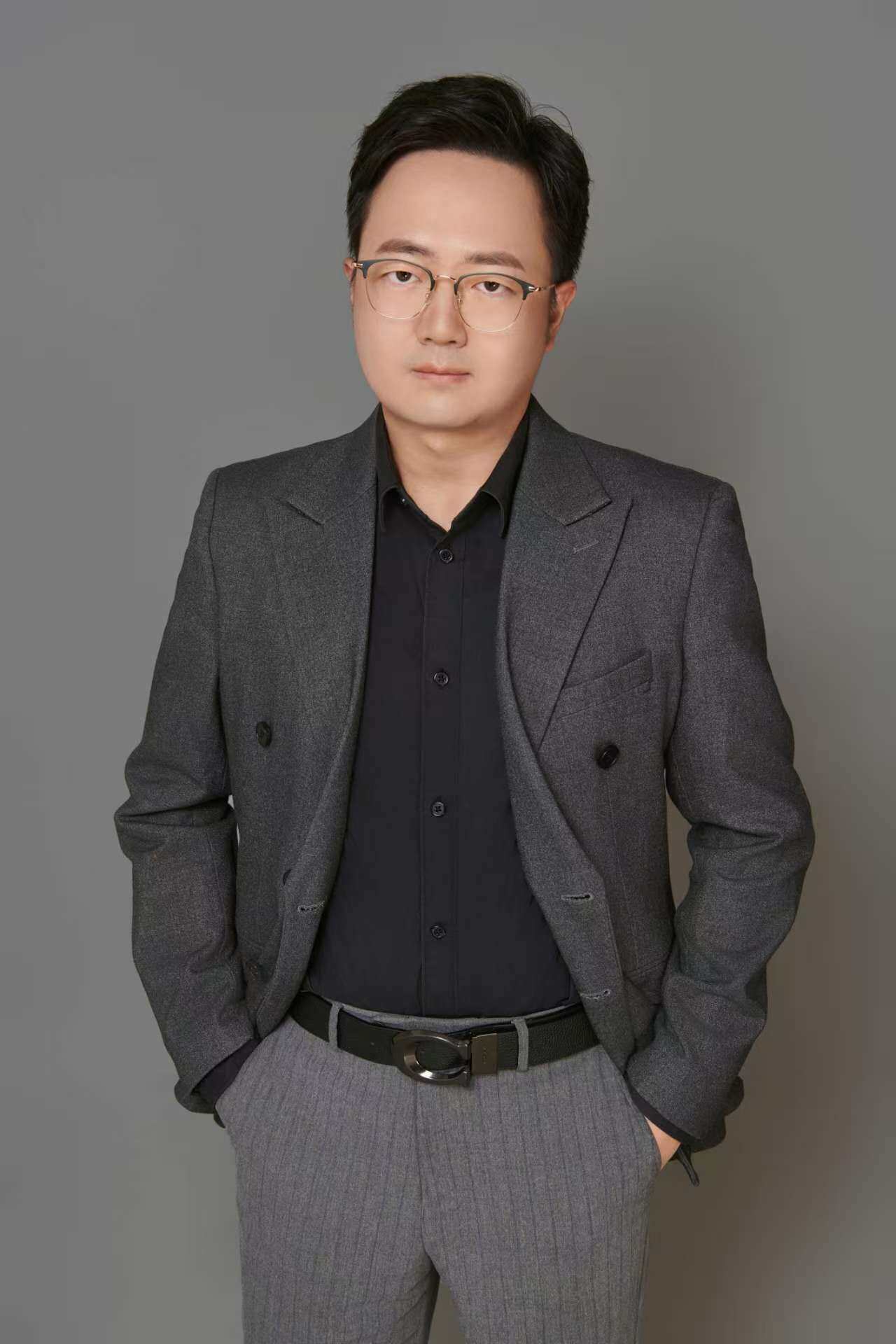 董建健