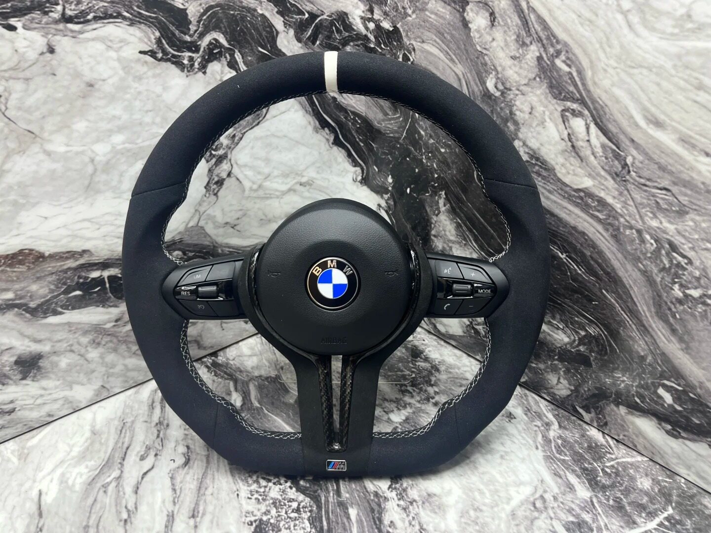 BMW F30 steering wheel retrofit before and after by YUNZ AUTO