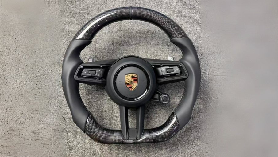 Porsche 992 Carrera custom carbon fiber steering wheel project by YUNZ AUTO