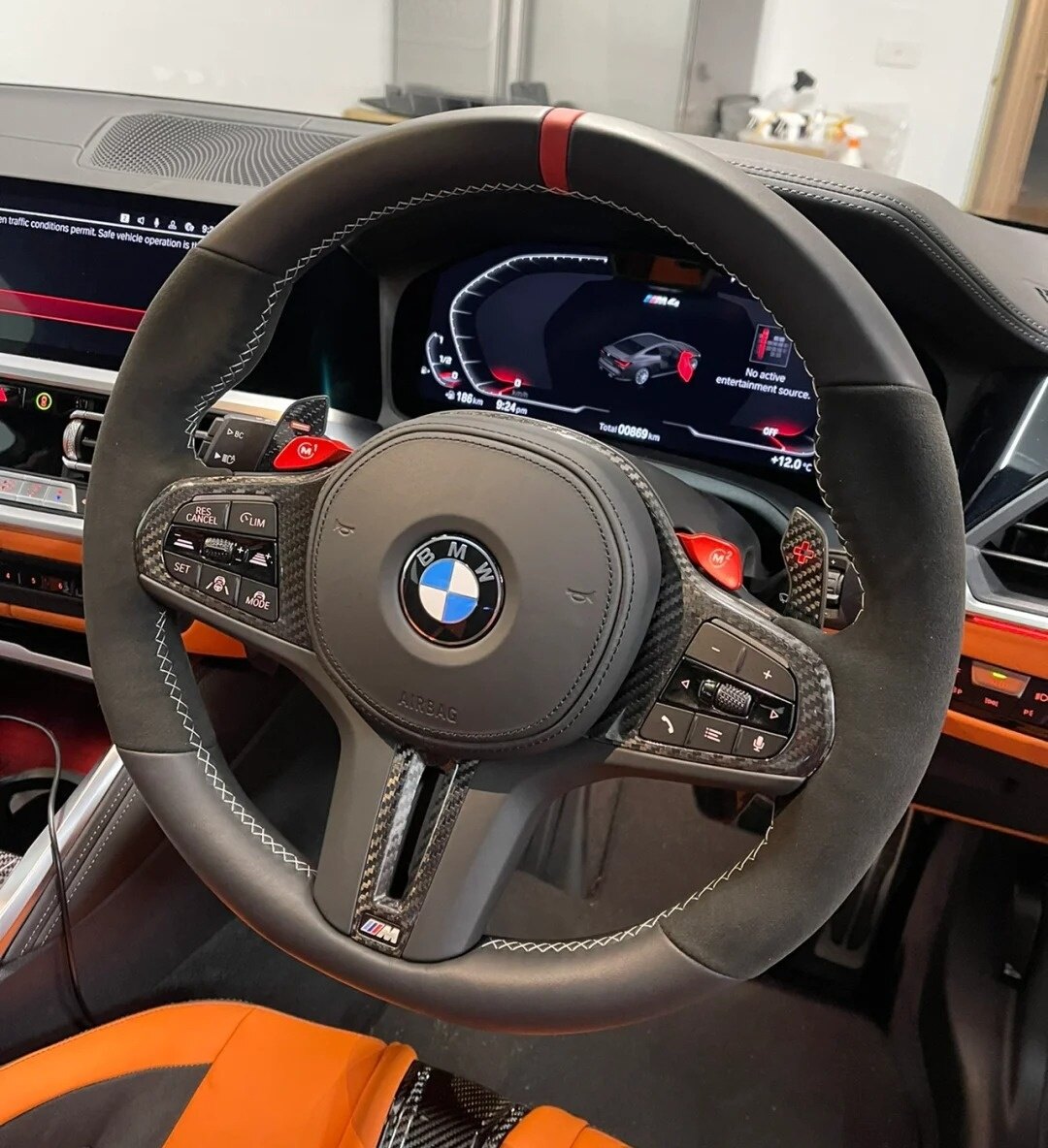 BMW G82 M4 custom carbon fiber steering wheel project by YUNZ AUTO
