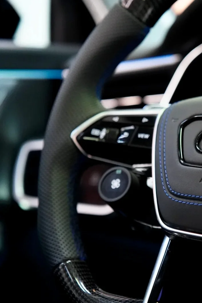 Multi Knob custom carbon fiber steering wheel style