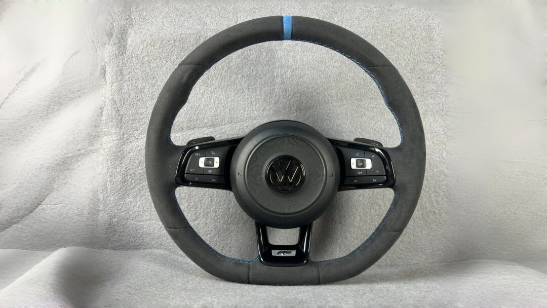 VW Golf R MK8 custom carbon fiber steering wheel project by YUNZ AUTO