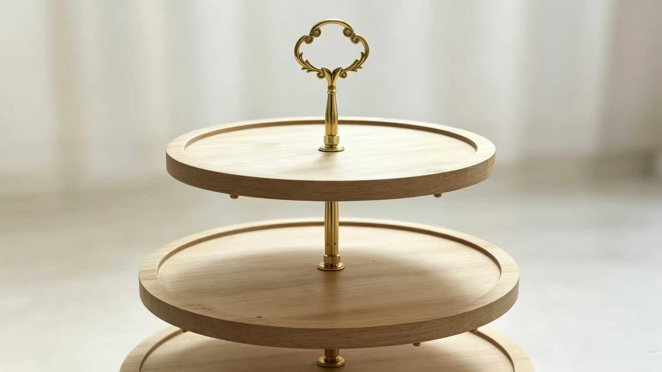 Wooden Handle Afternoon Tea Stand 5