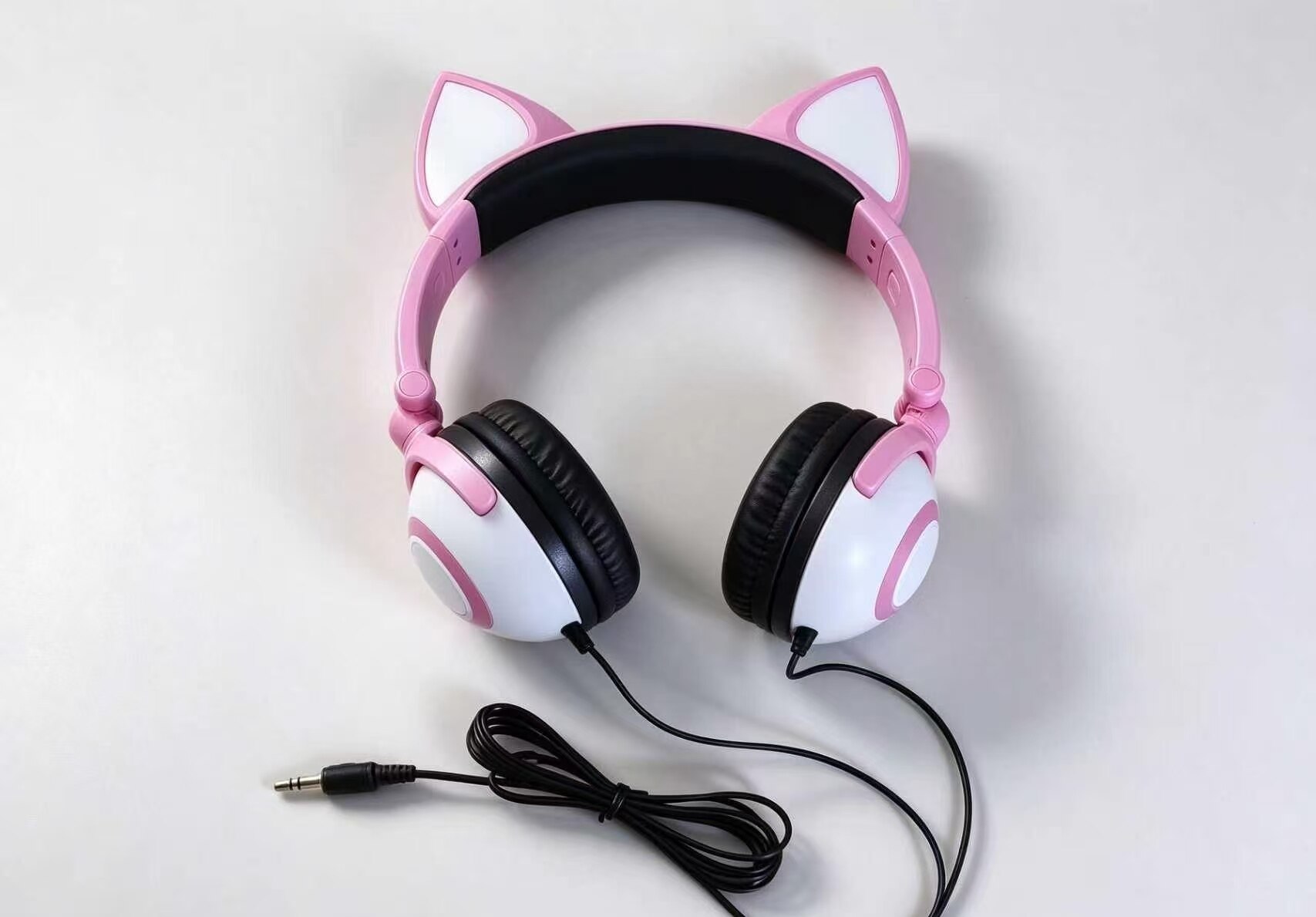 Playful & Cute Wired Earphone