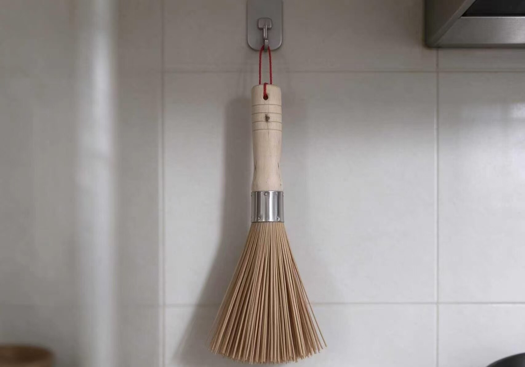 Wooden Silver-Banded Fan-Shaped Broom 4