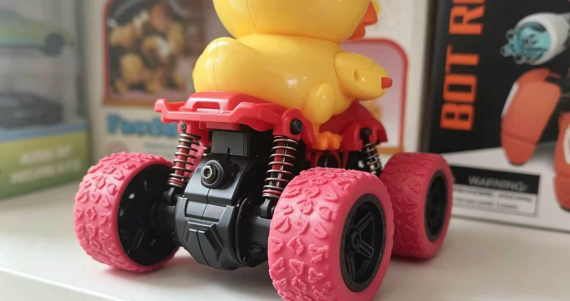 Cute Big-Eyed Duck Stunt Car 5