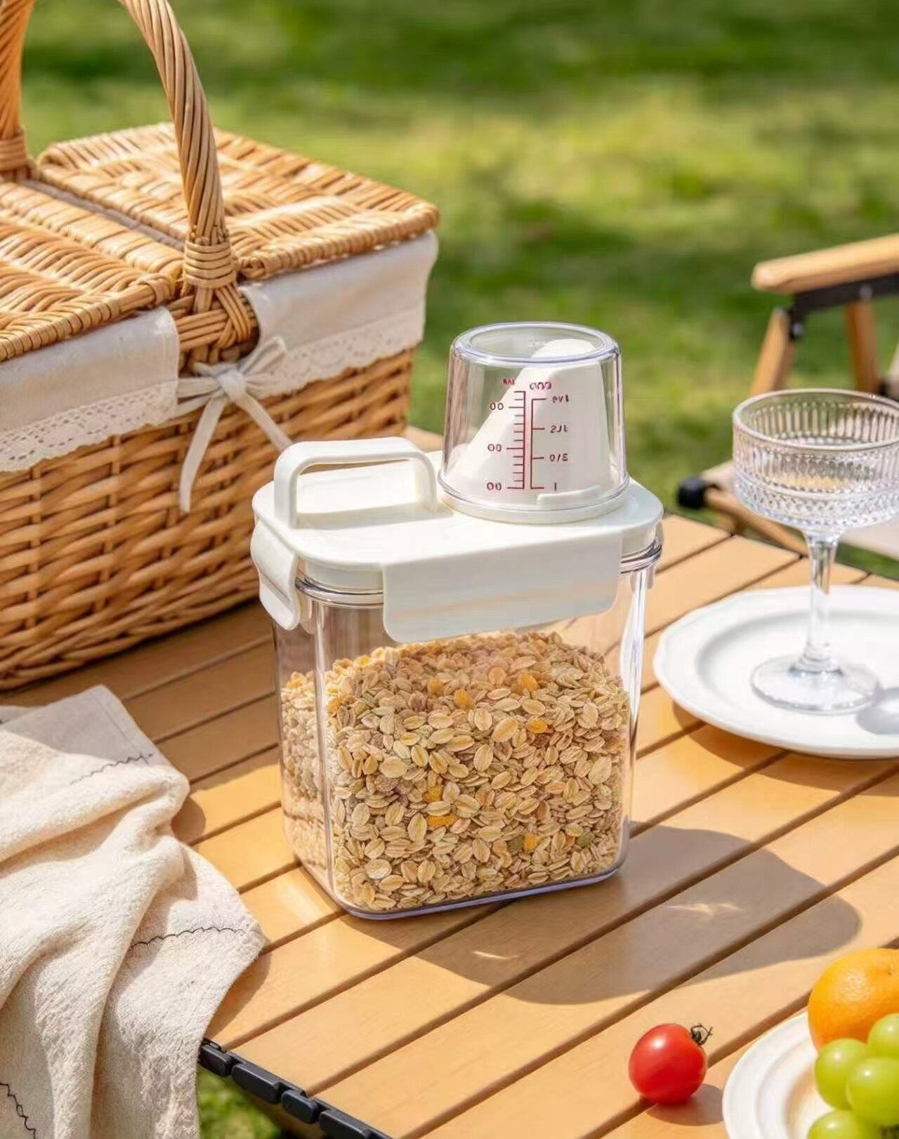 Measuring Cup Transparent Storage Jar 3