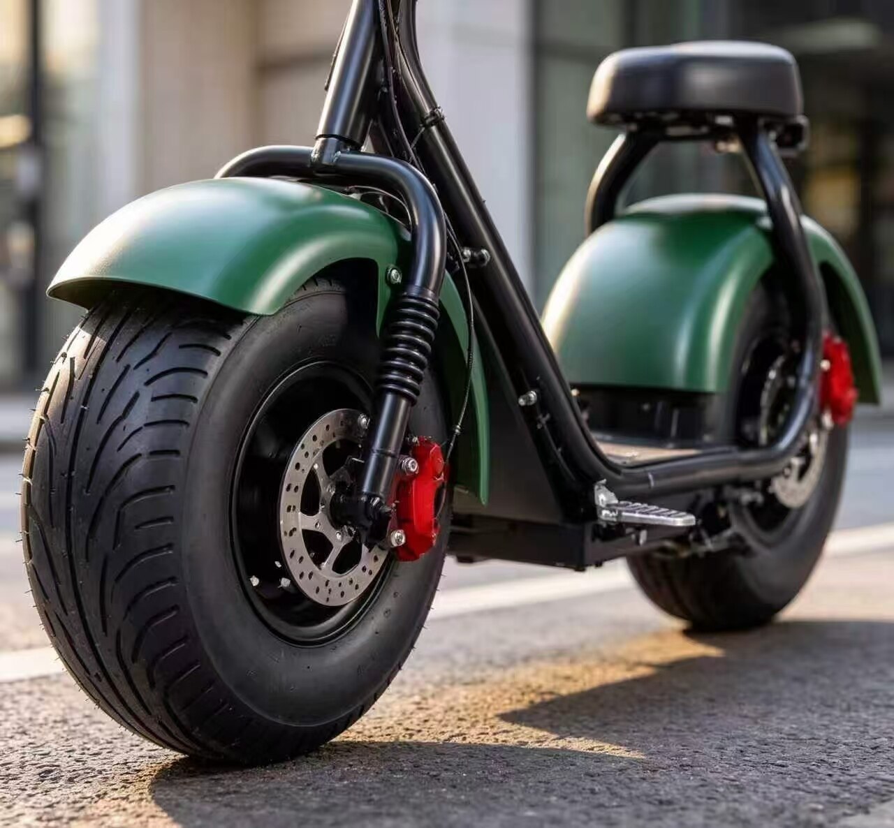 Greenfield Wide-Tire Casual E-Motorcycle 5