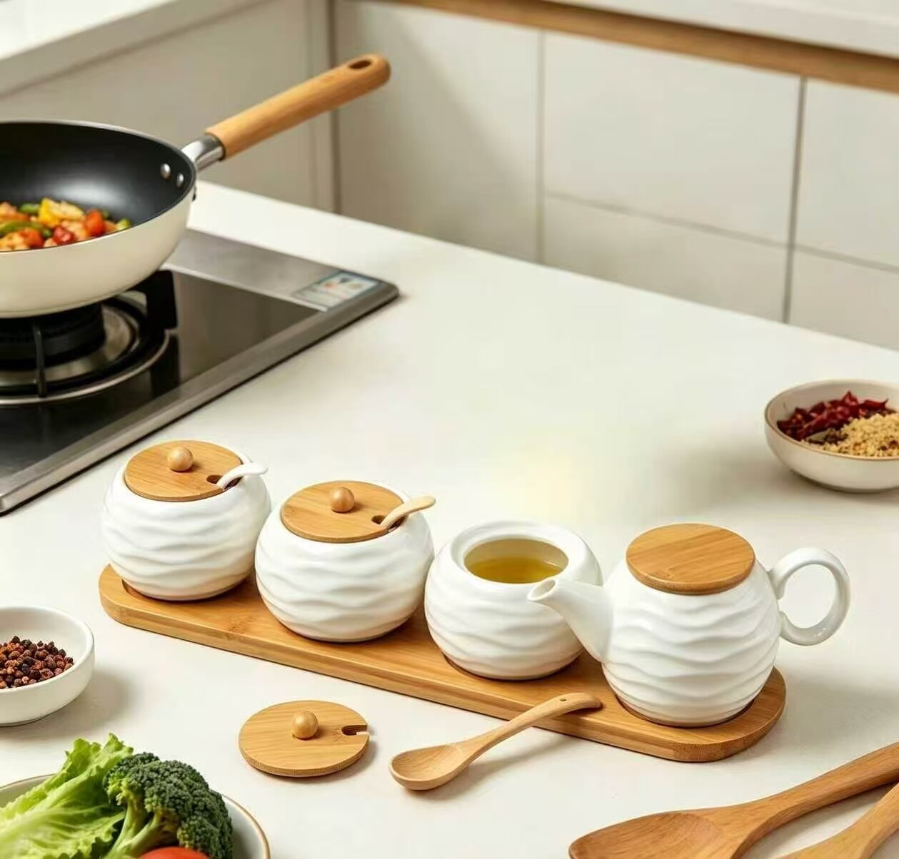 Ripple Wood Language Ceramic Spice Set 3