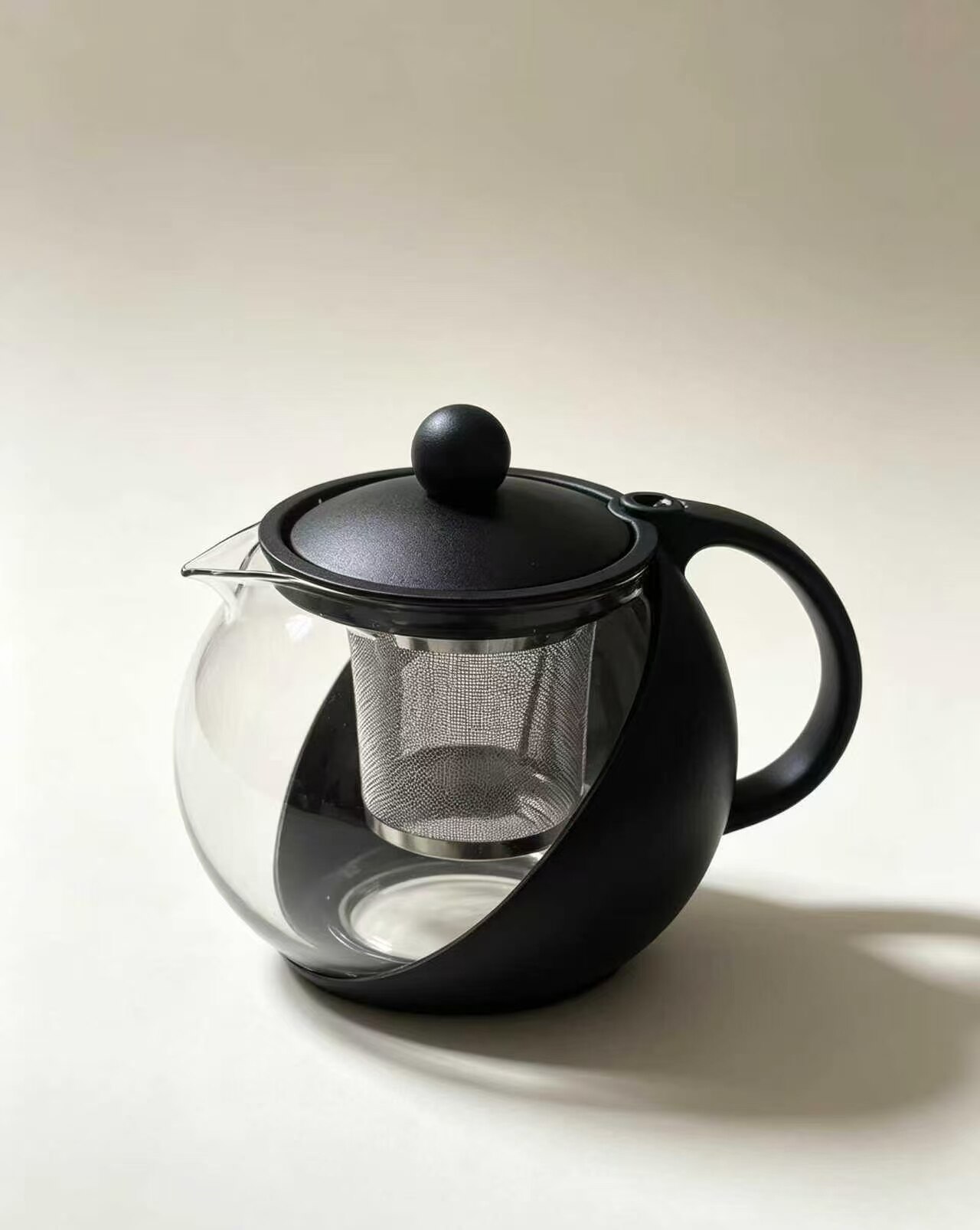 Obsidian Crystal-Transparent Internal Filter Teapot