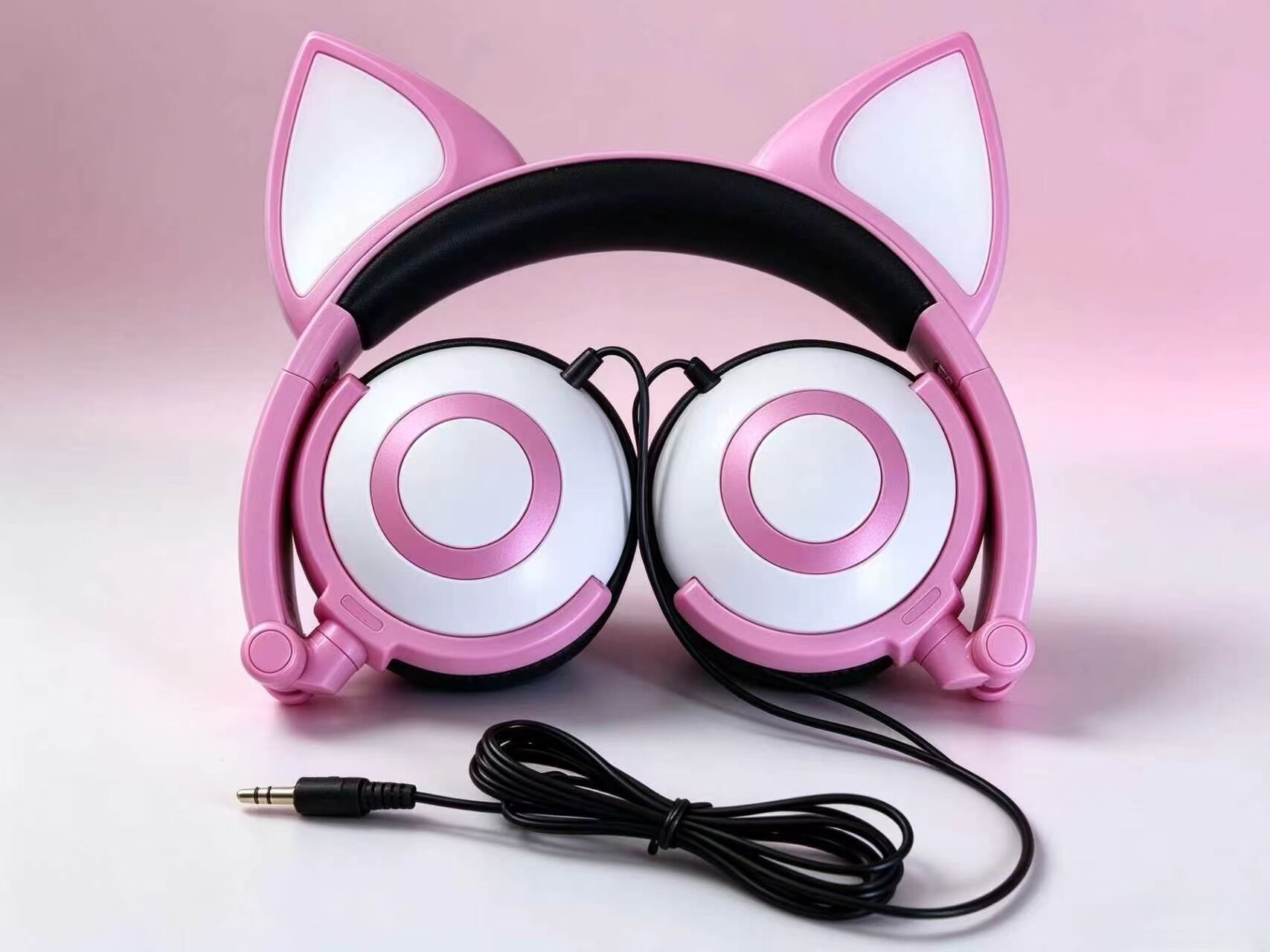 Cute Wired Earphone Microphone 2