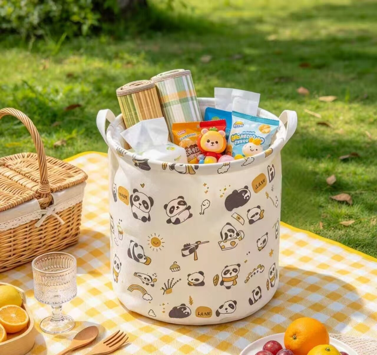 Cute Bear Paradise Cotton-Linen Storage Bin 4