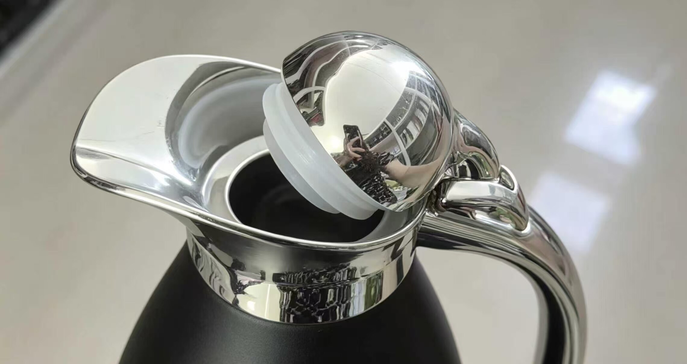 Obsidian Silver Arc Thermos 5