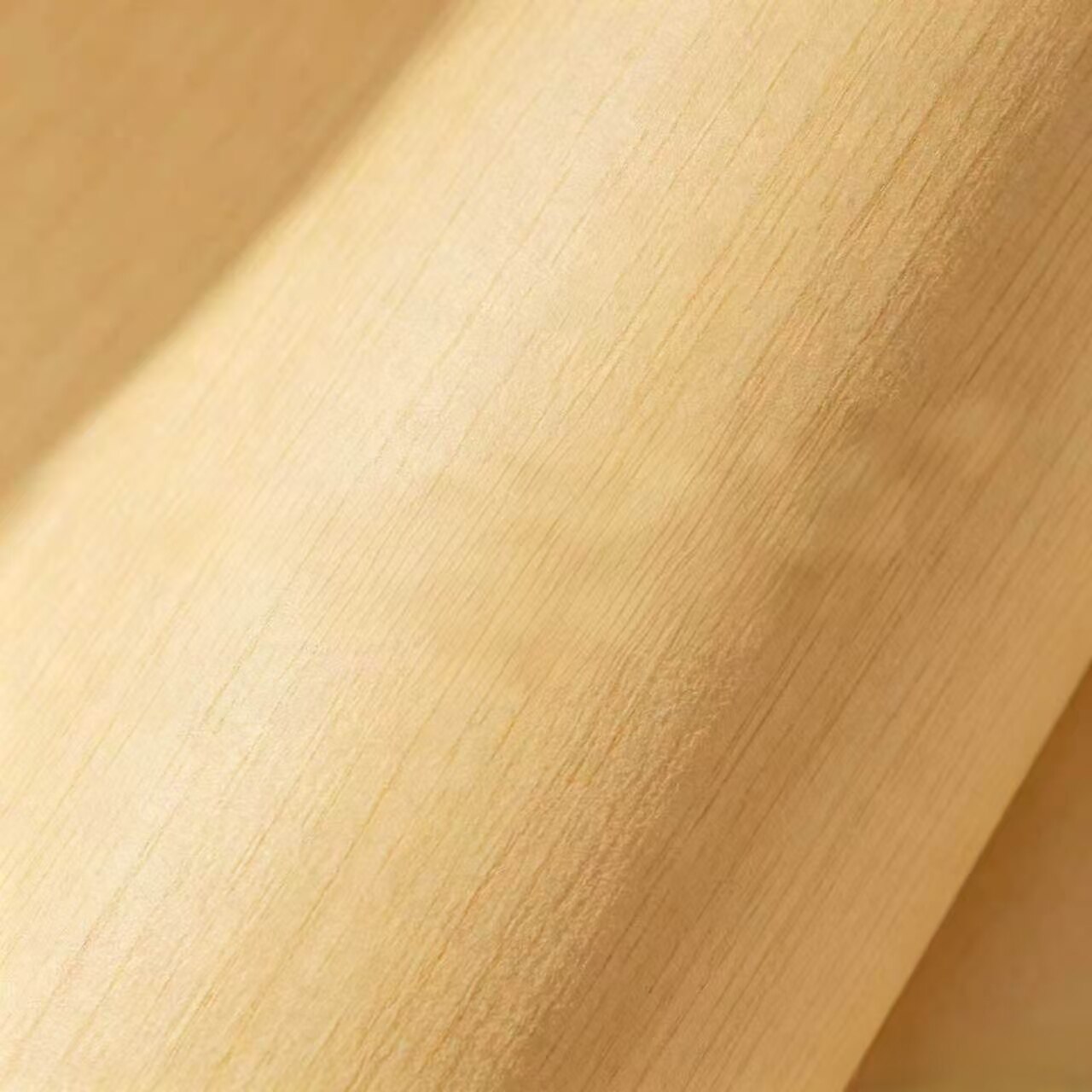 Cream-style wood grain wallpaper 4