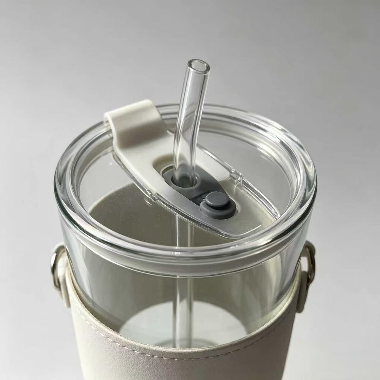 Lightweight heat-resistant glass tumbler 5