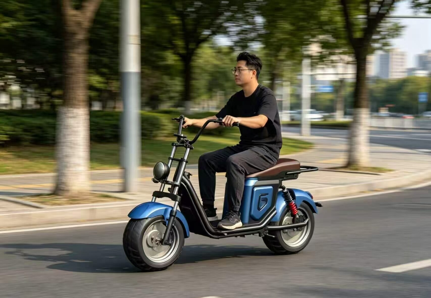 Sky Blue Casual E-Motorcycle 3