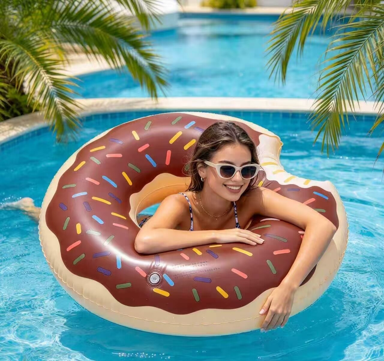 Chaoxiang Candy Colorful Donut Float 3