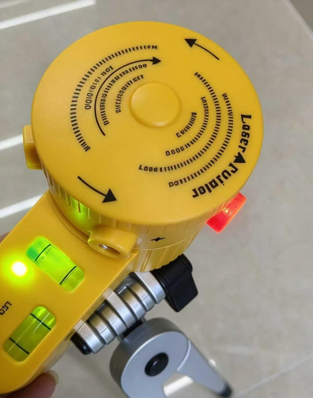 Bright Yellow Mini Laser Line Leveler 5