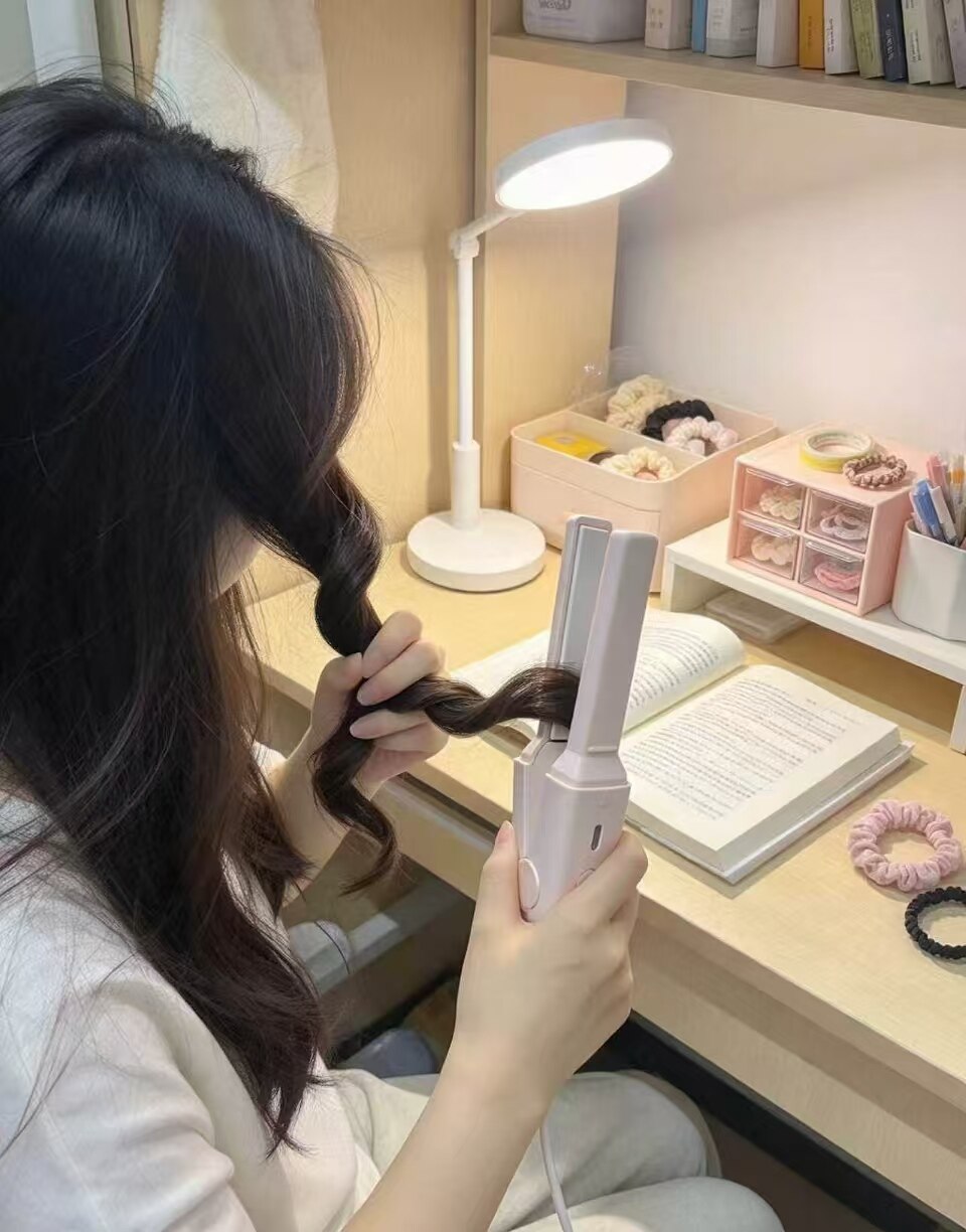 Peach Pocket Direct Curler 2