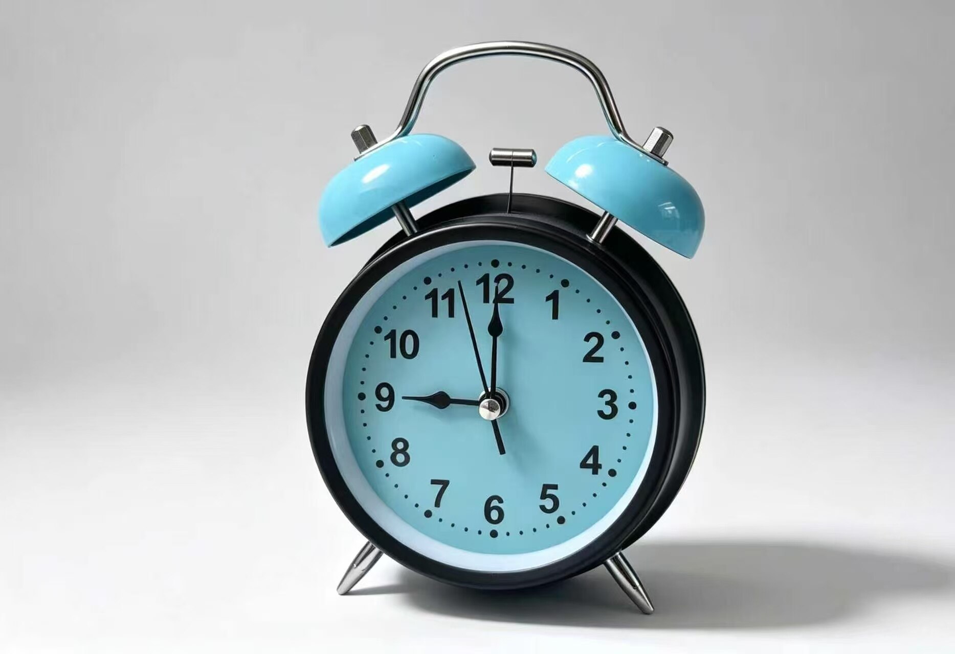 Fresh Blue Dual-Bell Alarm Clock