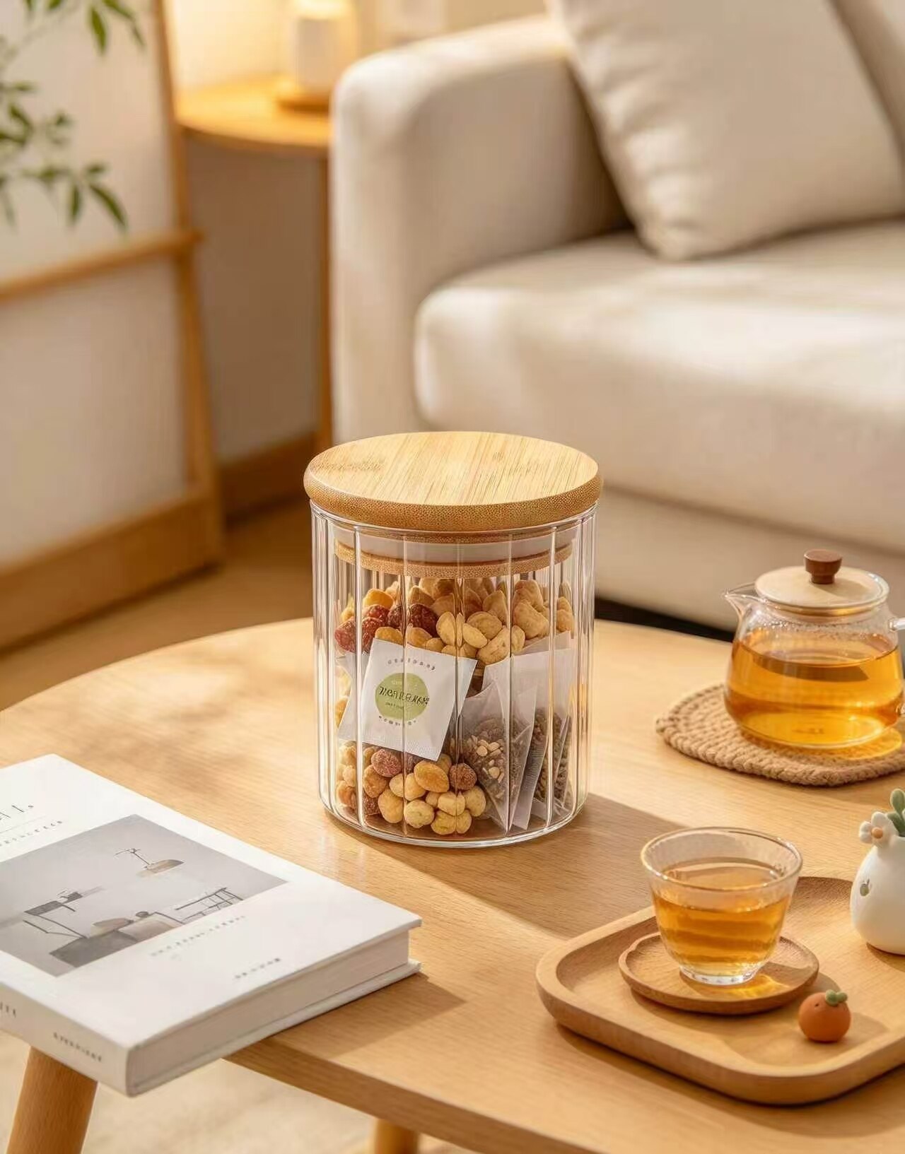 Luminescent Bamboo Sealed Jar 2