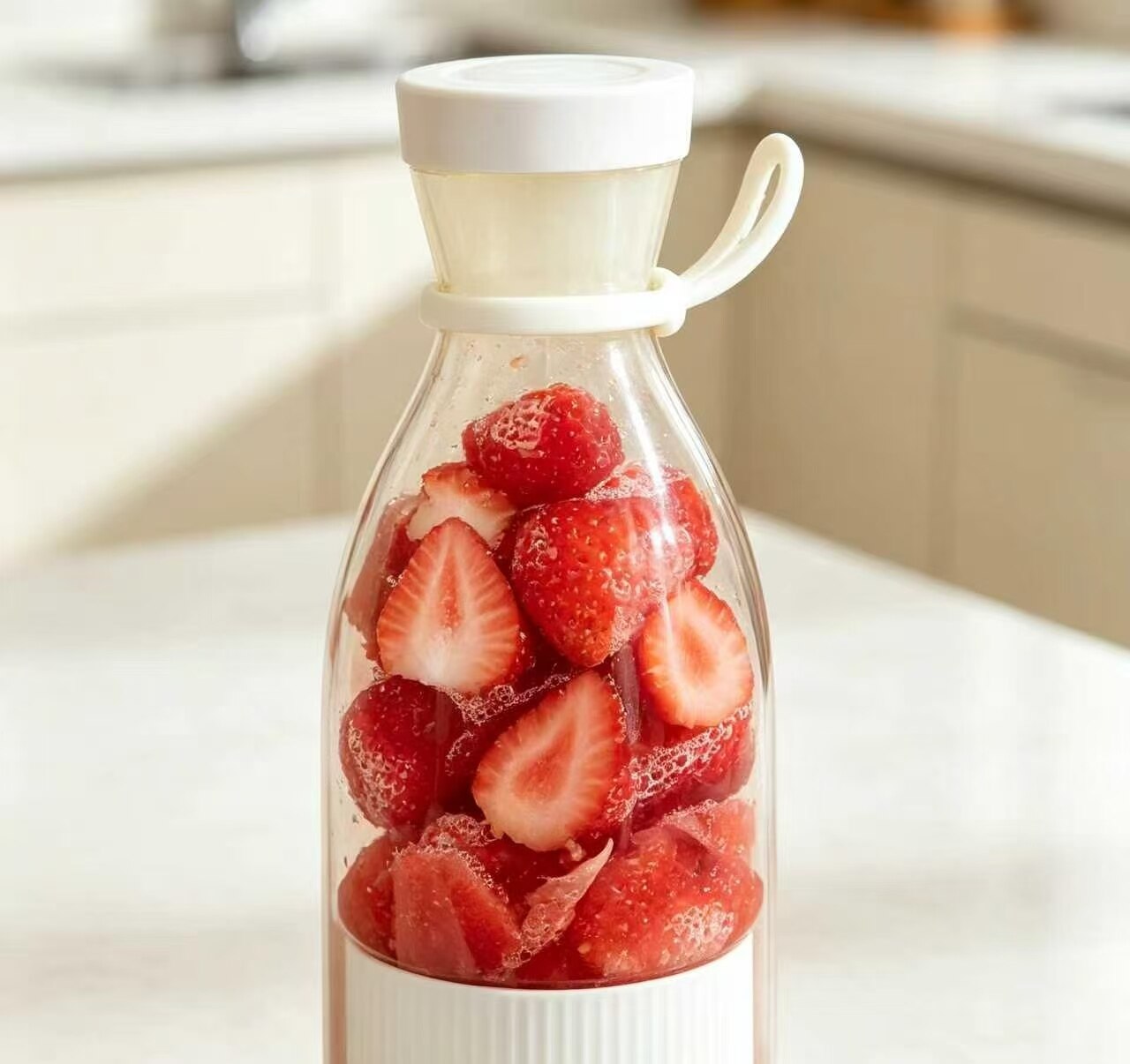 Portable Handheld Fresh Juice Bottle 5